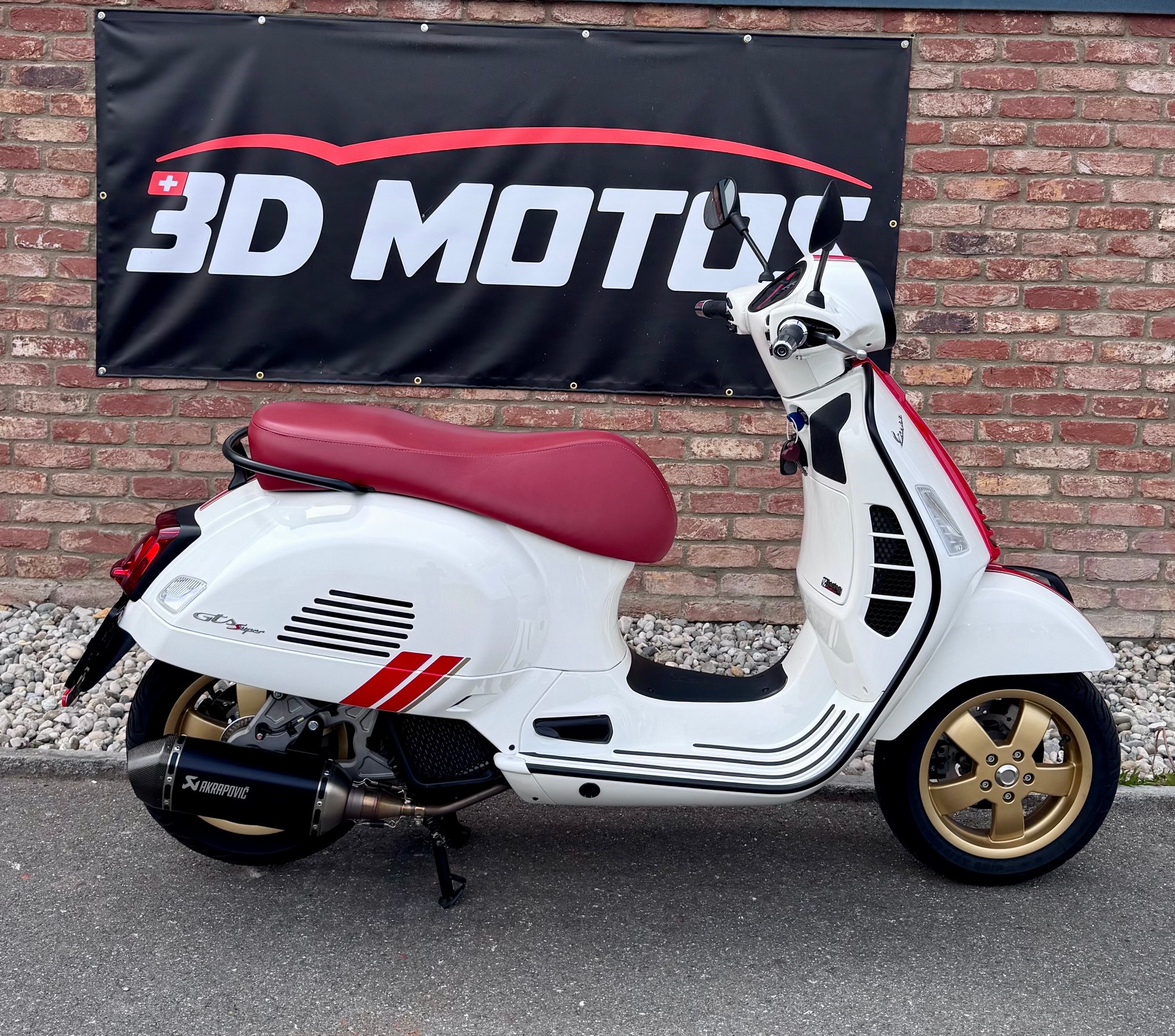 PIAGGIO Vespa GTS 125 i.e ABS-image-0