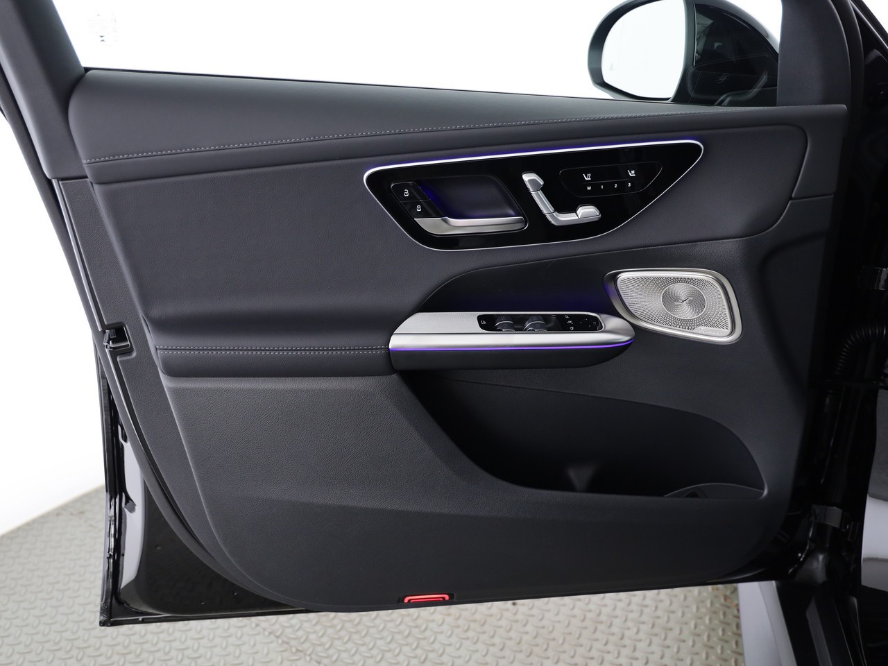 MERCEDES-BENZ GLC 300 d 4Matic 9G-Tronic-image-11