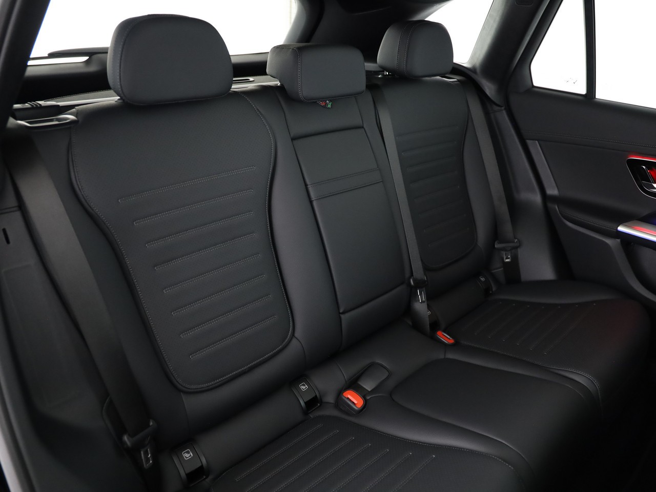 MERCEDES-BENZ GLC 300 d 4Matic 9G-Tronic-image-10