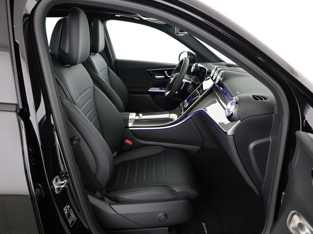 MERCEDES-BENZ GLC 300 d 4Matic 9G-Tronic-image-9