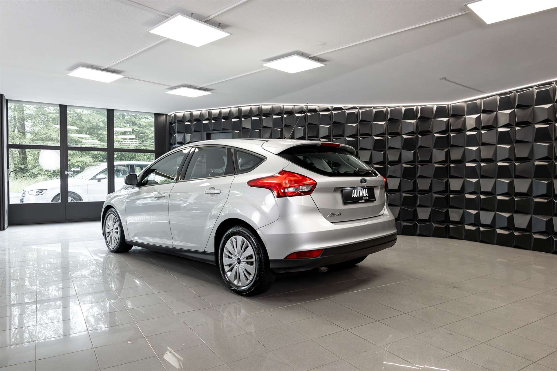 FORD Focus 1.5 TDCi Trend PowerShift-showroom-element-2