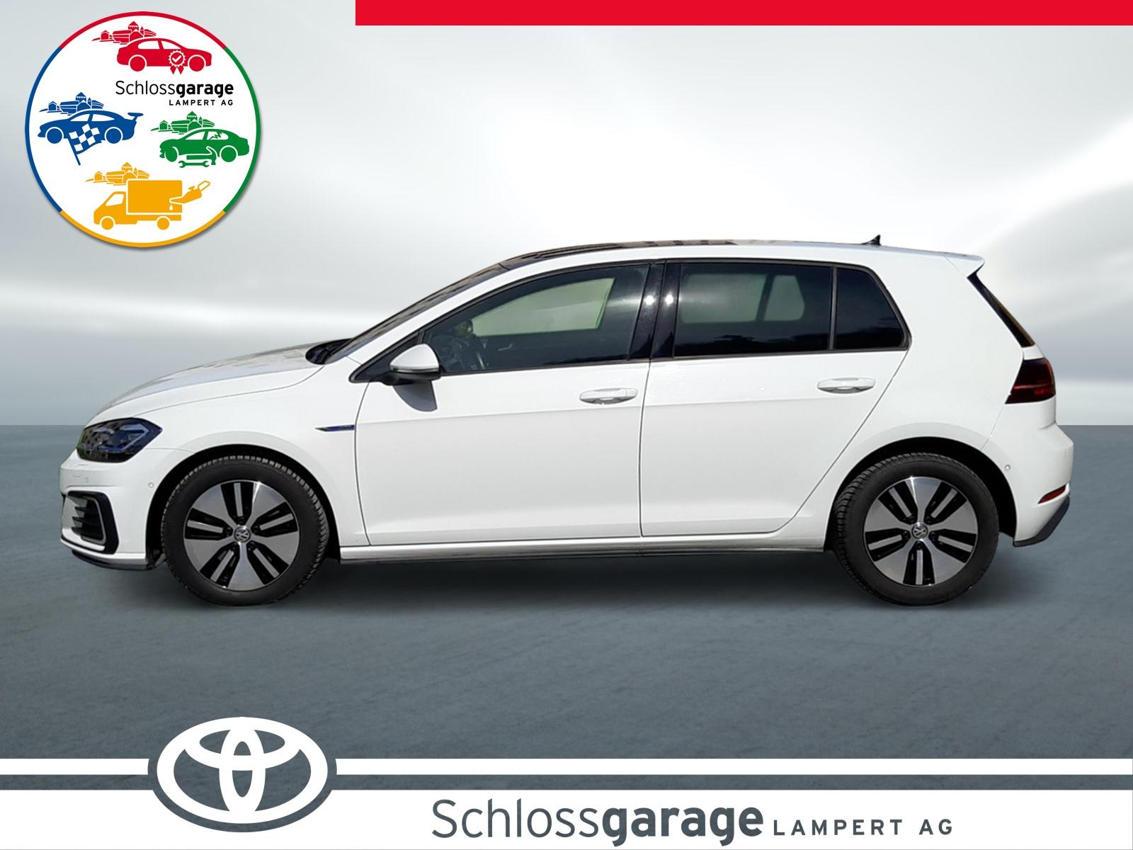 VW Golf VII 1.4 TSI Plug-In-Hybrid GTE DSG-showroom-element-1