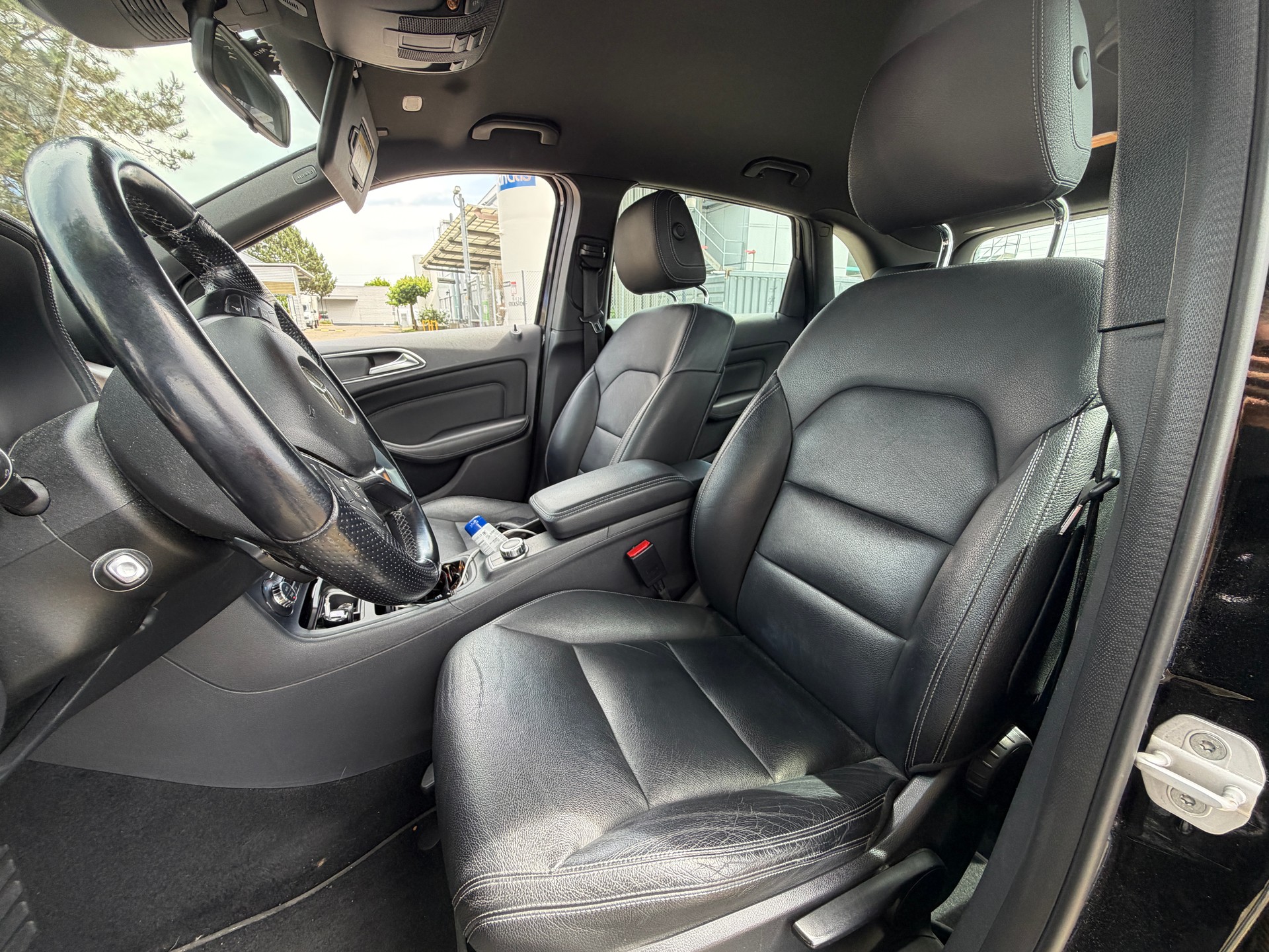 MERCEDES-BENZ B 200-image-3