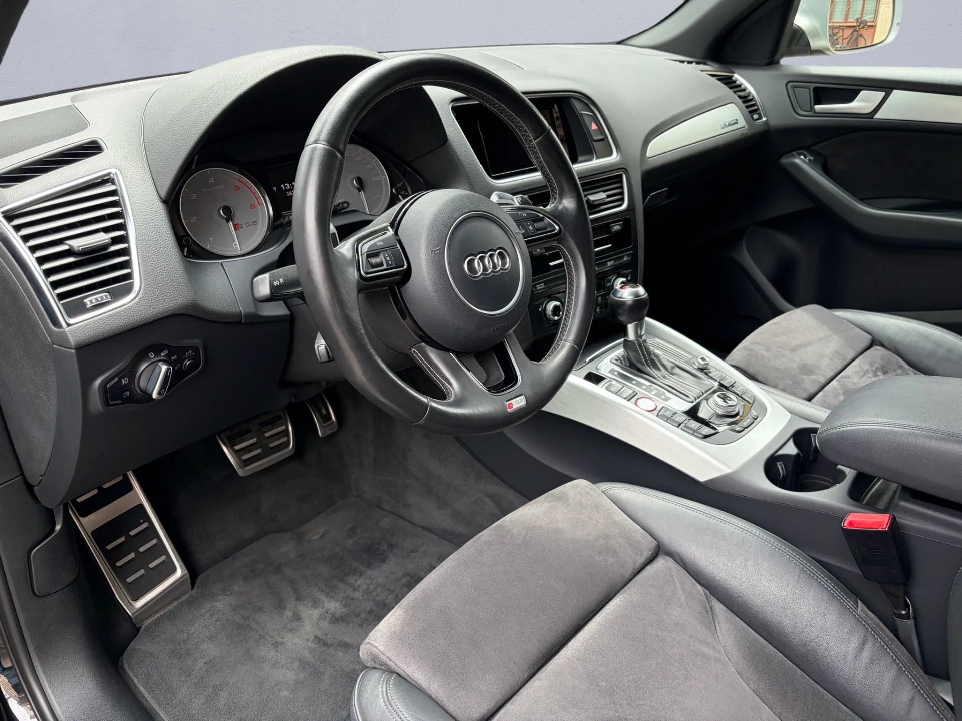 AUDI SQ5 3.0 TDI quattro tiptronic-image-7