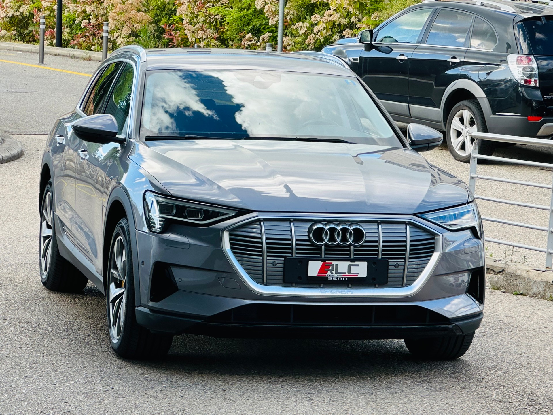AUDI e-tron 50 Sportback quattro-image-6