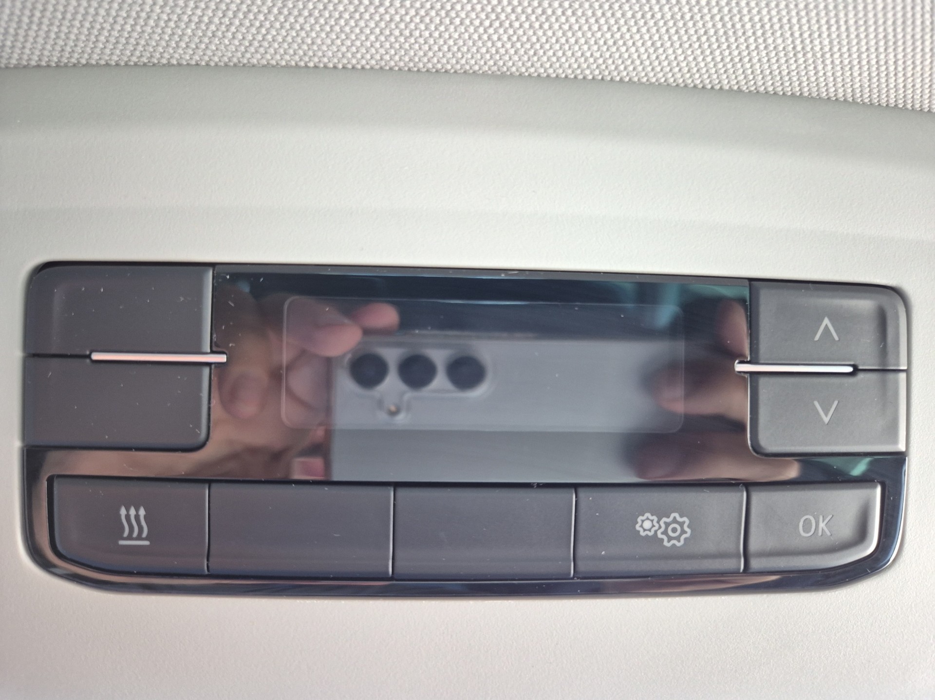 VW T6.1 Multivan 2.0 Bi-TDI Comfortline 4Motion DSG-image-17