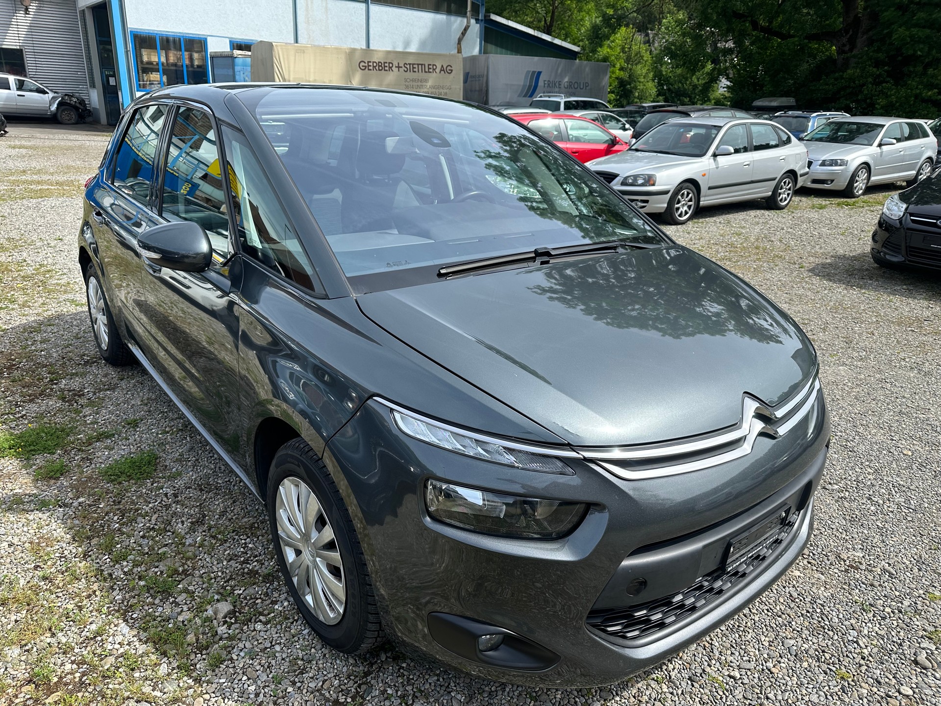 CITROEN C4 Picasso 1.6 e-HDi Intensive ETG6-image-2