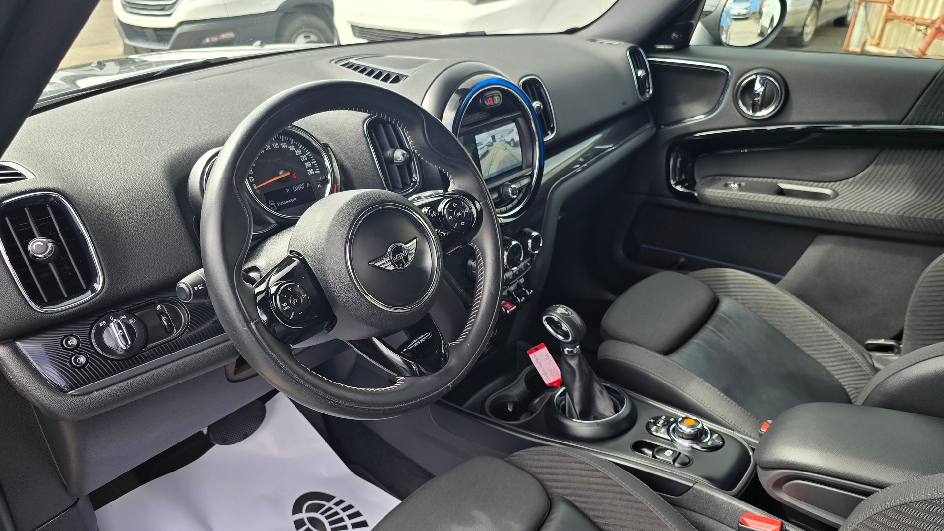 MINI Countryman Cooper S FWD Steptronic-image-9