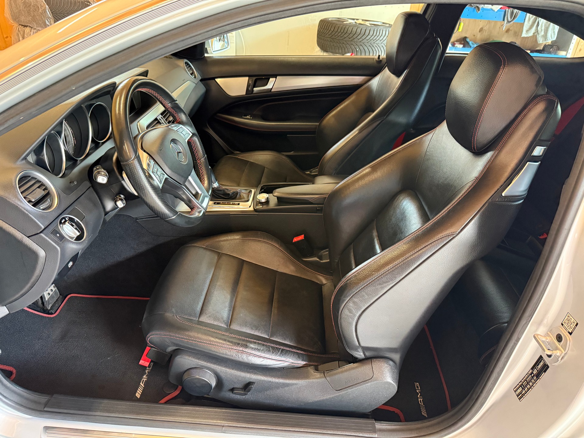 MERCEDES-BENZ C 250 Coupé 7G-Tronic-image-6