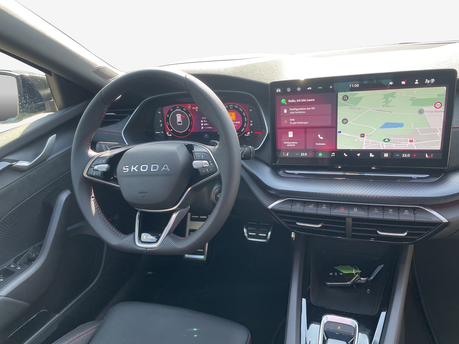 SKODA Octavia Combi 2.0 TSI DSG RS-image-8