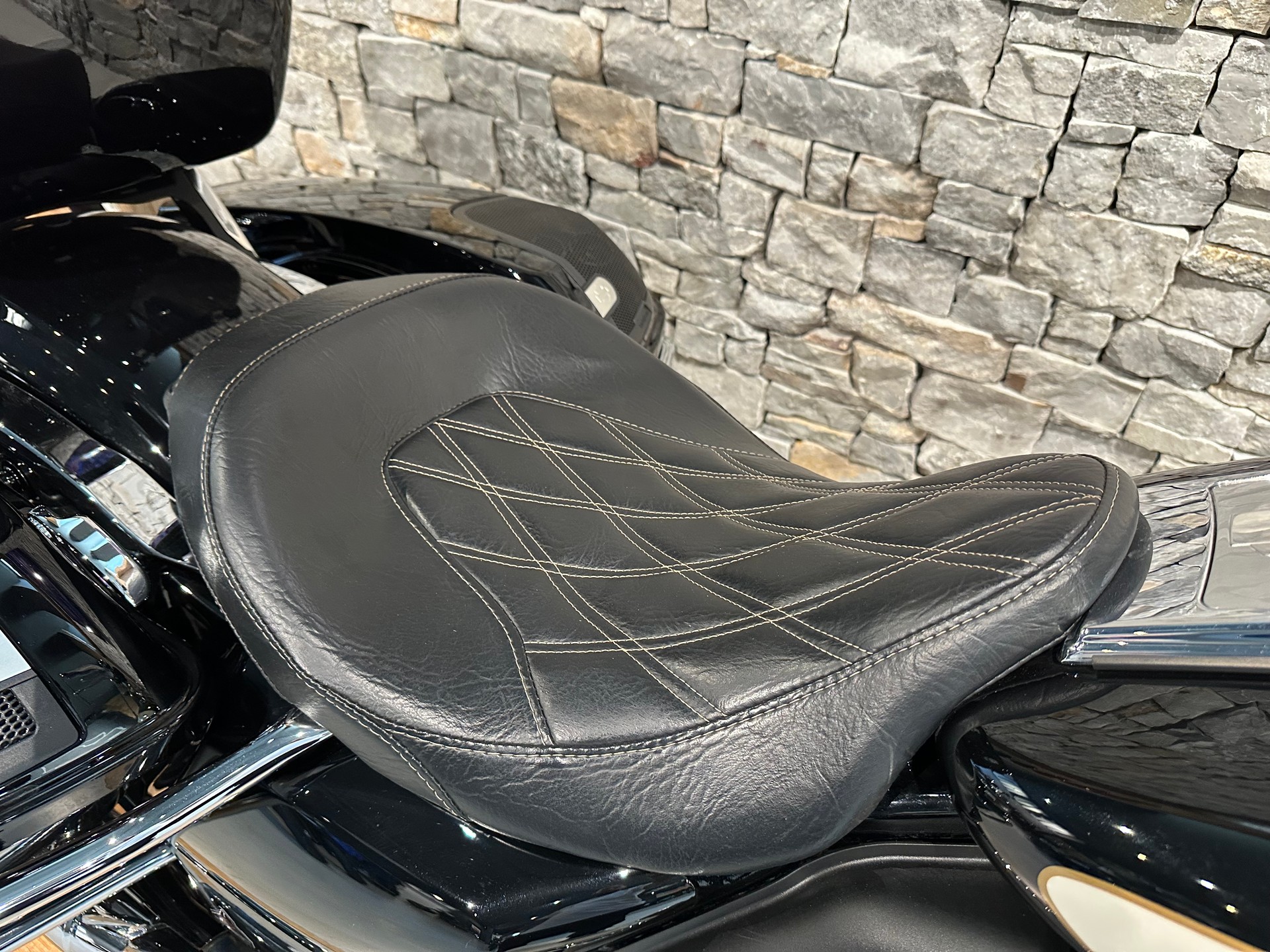 HARLEY-DAVIDSON FLHP Road King Police-image-11