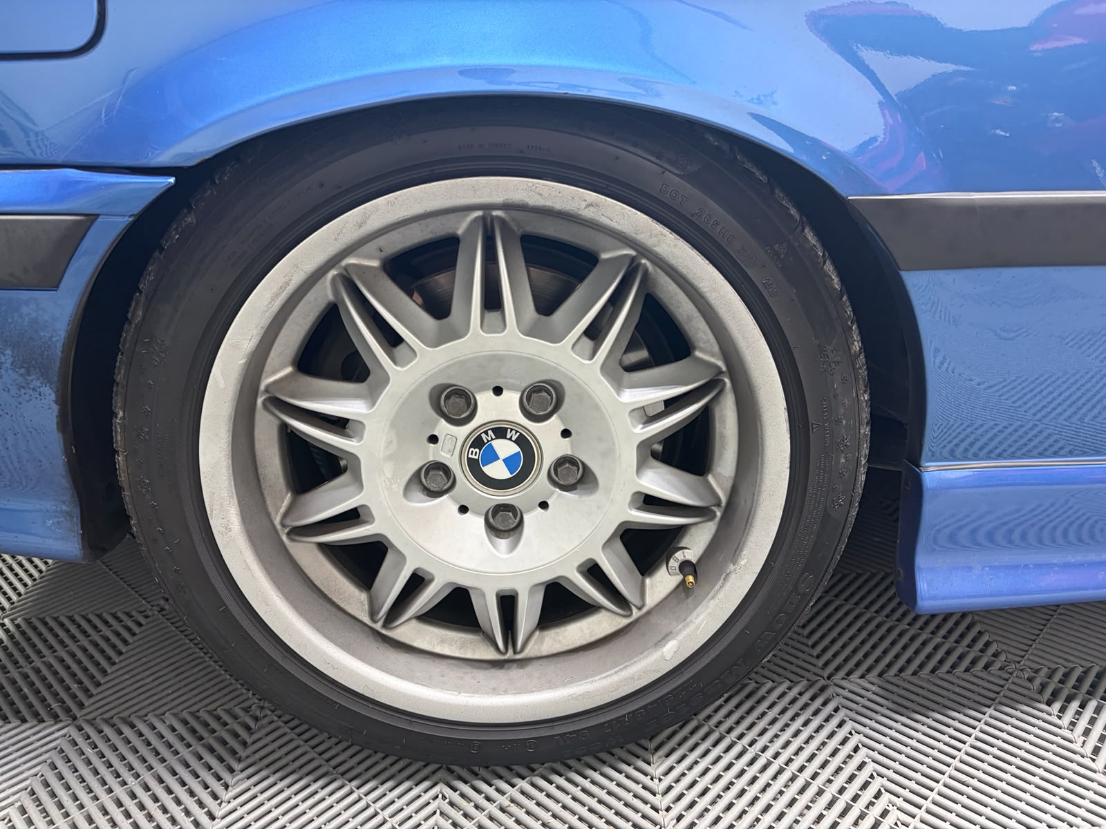 BMW M3 Coupé - 3.2L - Manuel-image-24