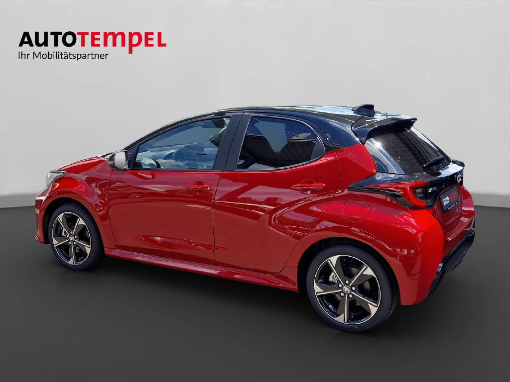 TOYOTA Yaris 1.5 VVT-i HSD Premium 47408/001-showroom-element-2