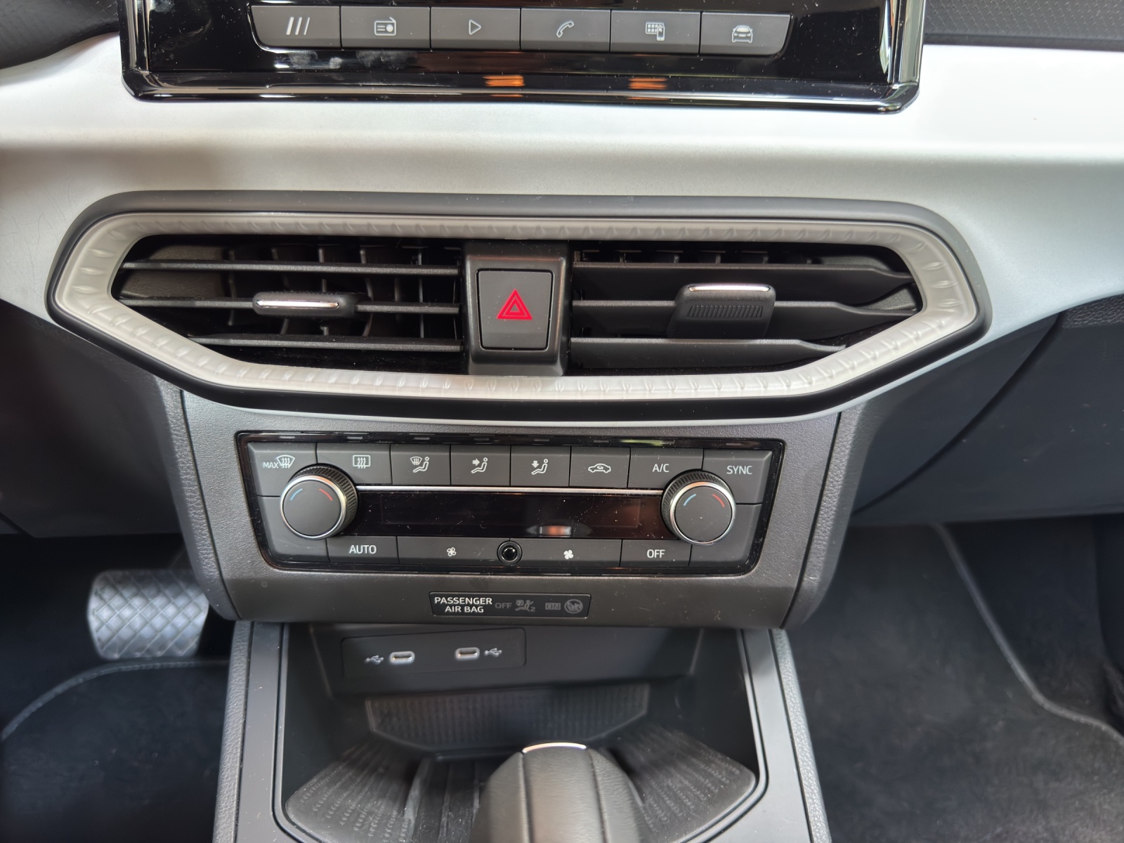 SEAT Ibiza 1.0 EcoTSI GO DSG-image-14