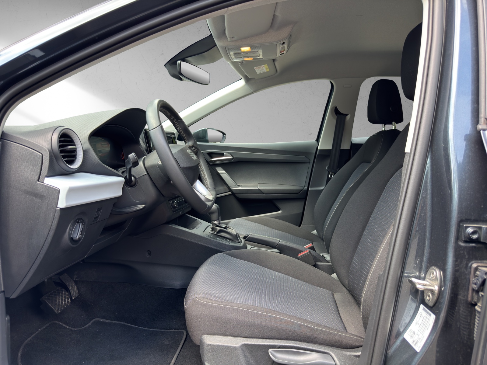 SEAT Ibiza 1.0 EcoTSI GO DSG-image-8