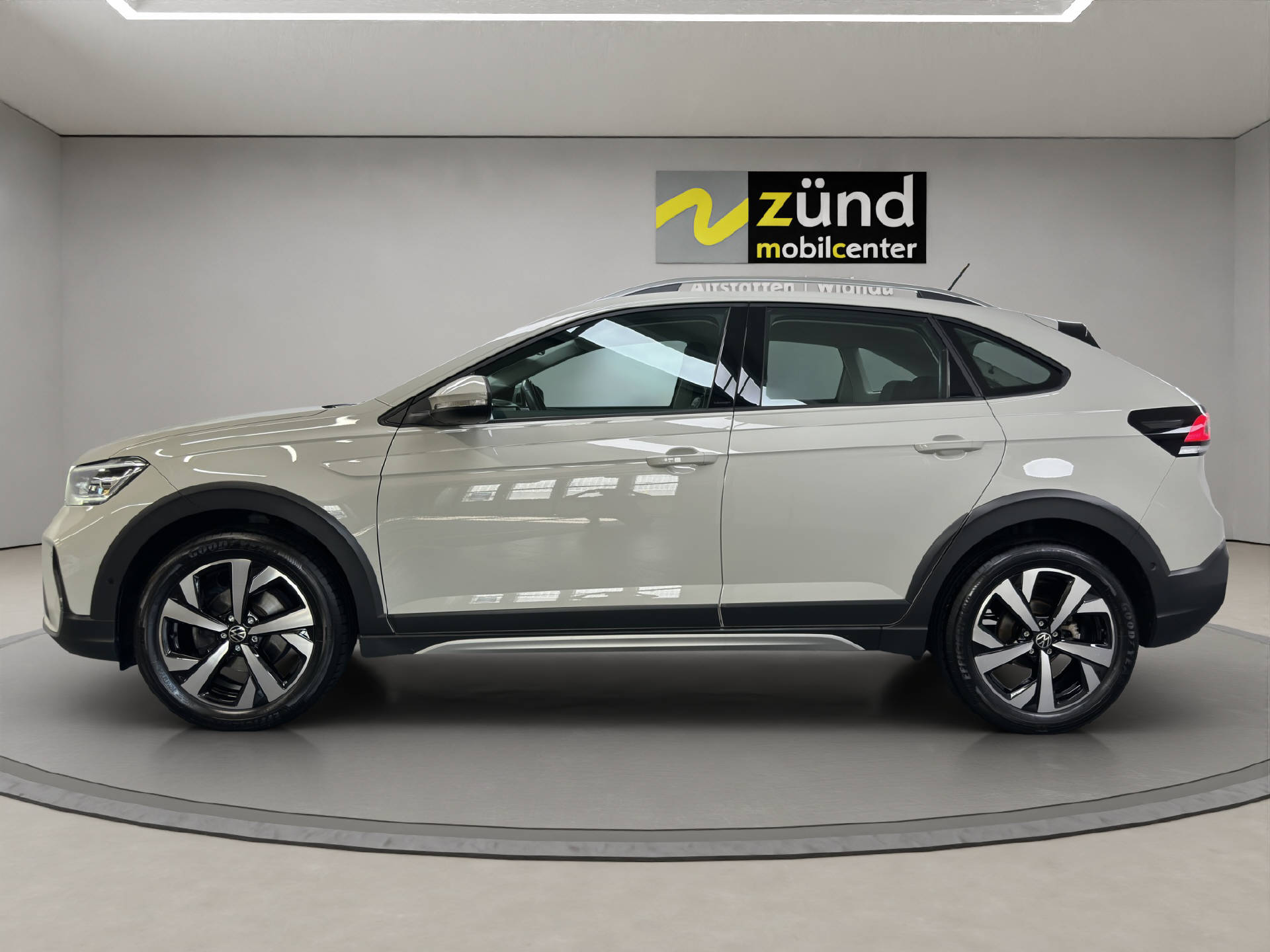 VW Taigo 1.0 TSI Style DSG-image-1