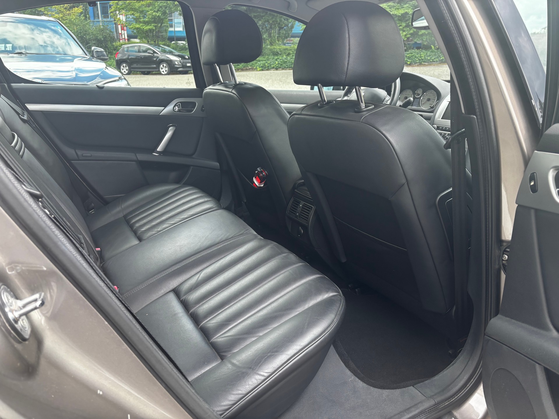 PEUGEOT 407 3.0 Platinium Edition Automatic-image-13