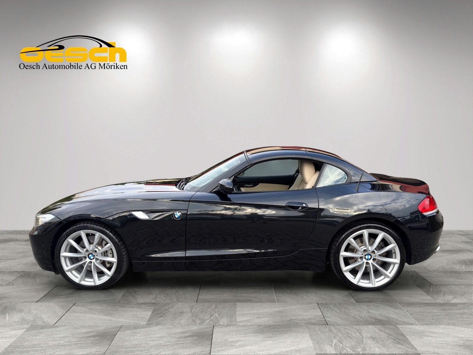 BMW Z4 35i sDrive DK Roadster-showroom-element-1