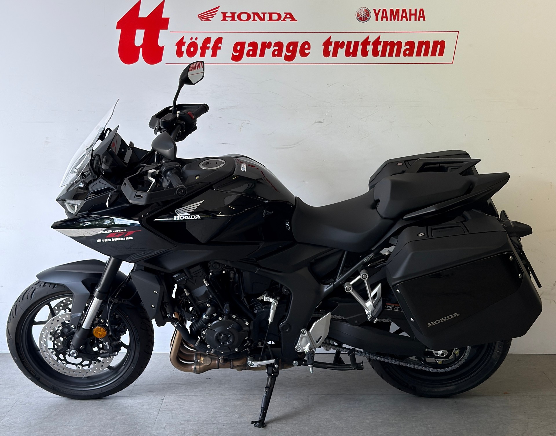 HONDA CB1000GT-image-1