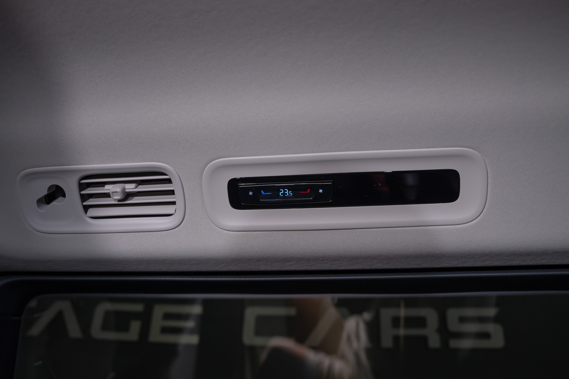 VW ID.Buzz LWB Pro 7-Sitzer-image-20
