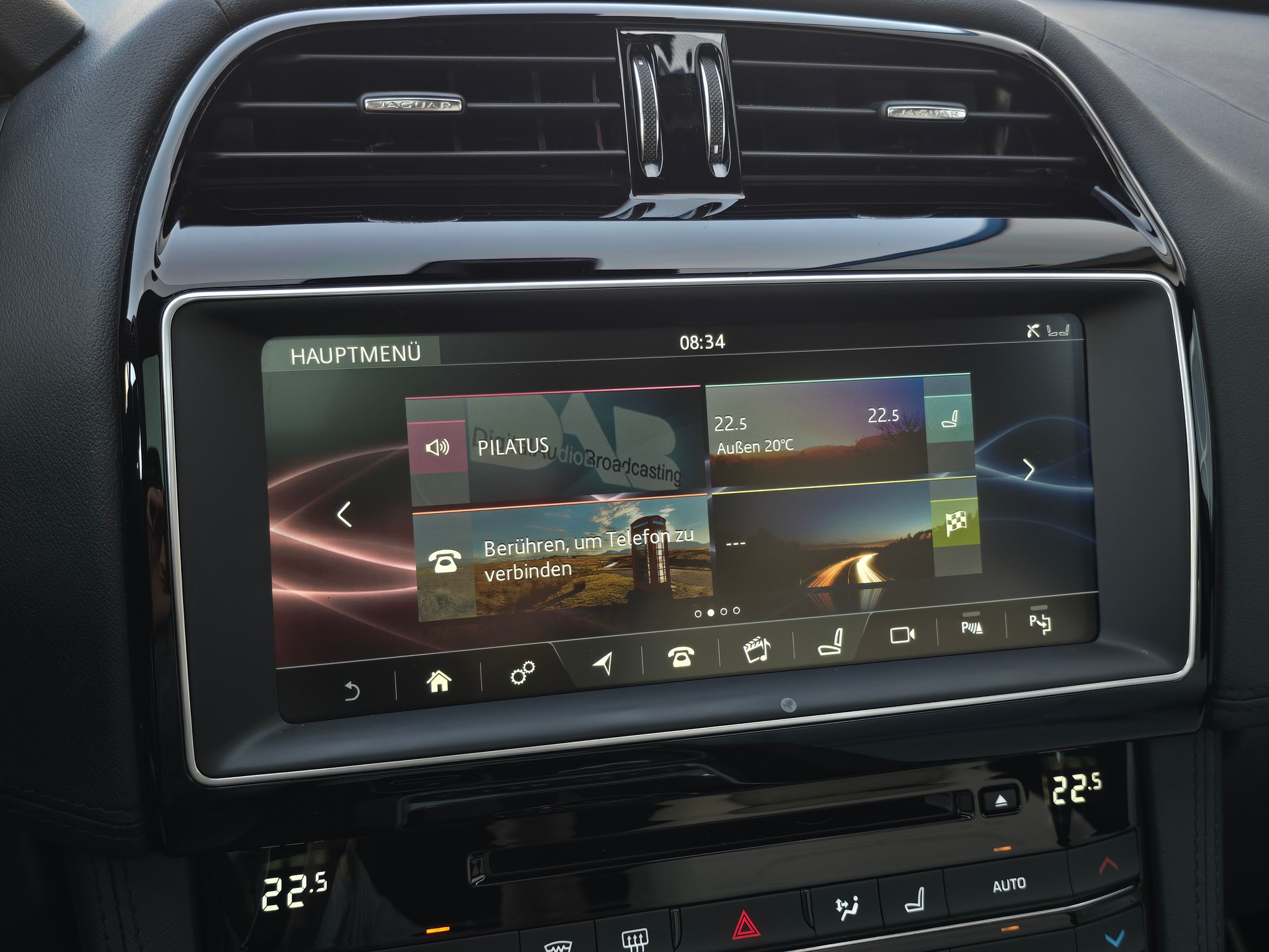 JAGUAR F-Pace 3.0 TD First Edition R-Sport AWD Automatik mit AHK-image-20