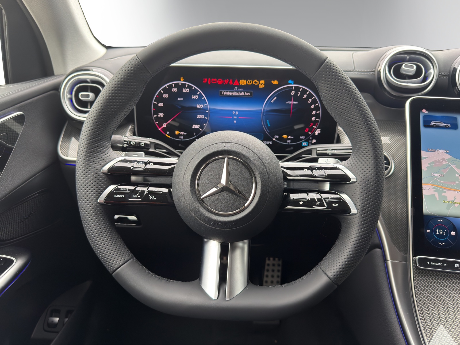 MERCEDES-BENZ GLC 400 e 4Matic EQ Star 9G-Tronic-image-13