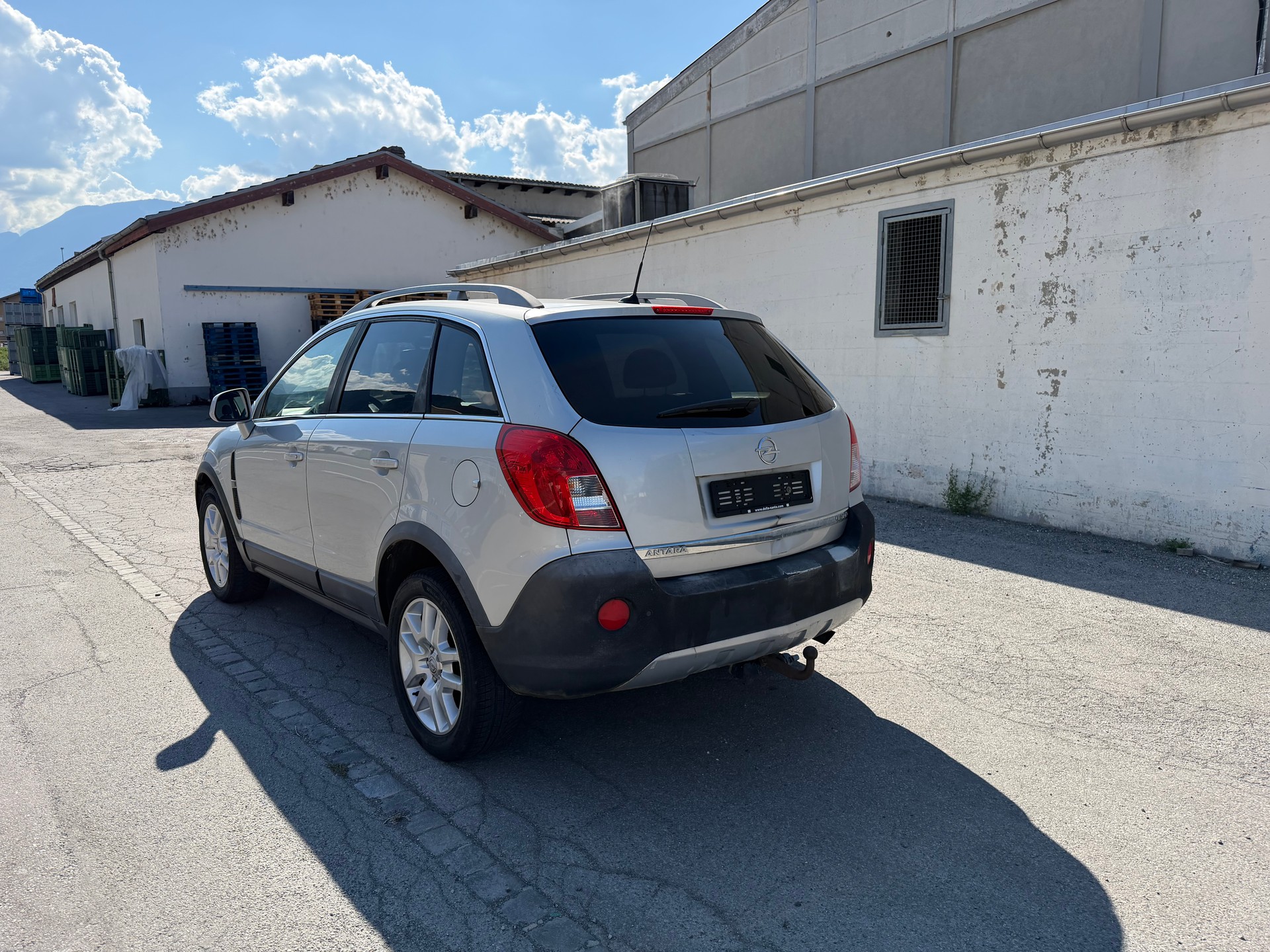 OPEL Antara 2.2 CDTi Enjoy 4WD-image-9