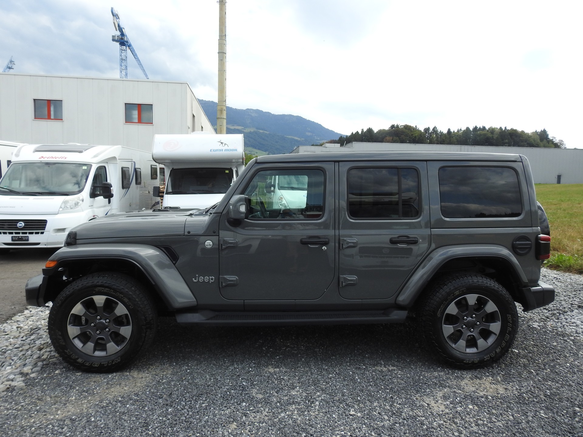 JEEP Wrangler 2.0 Unlimited Night Eagle Overland Automatic-showroom-element-2