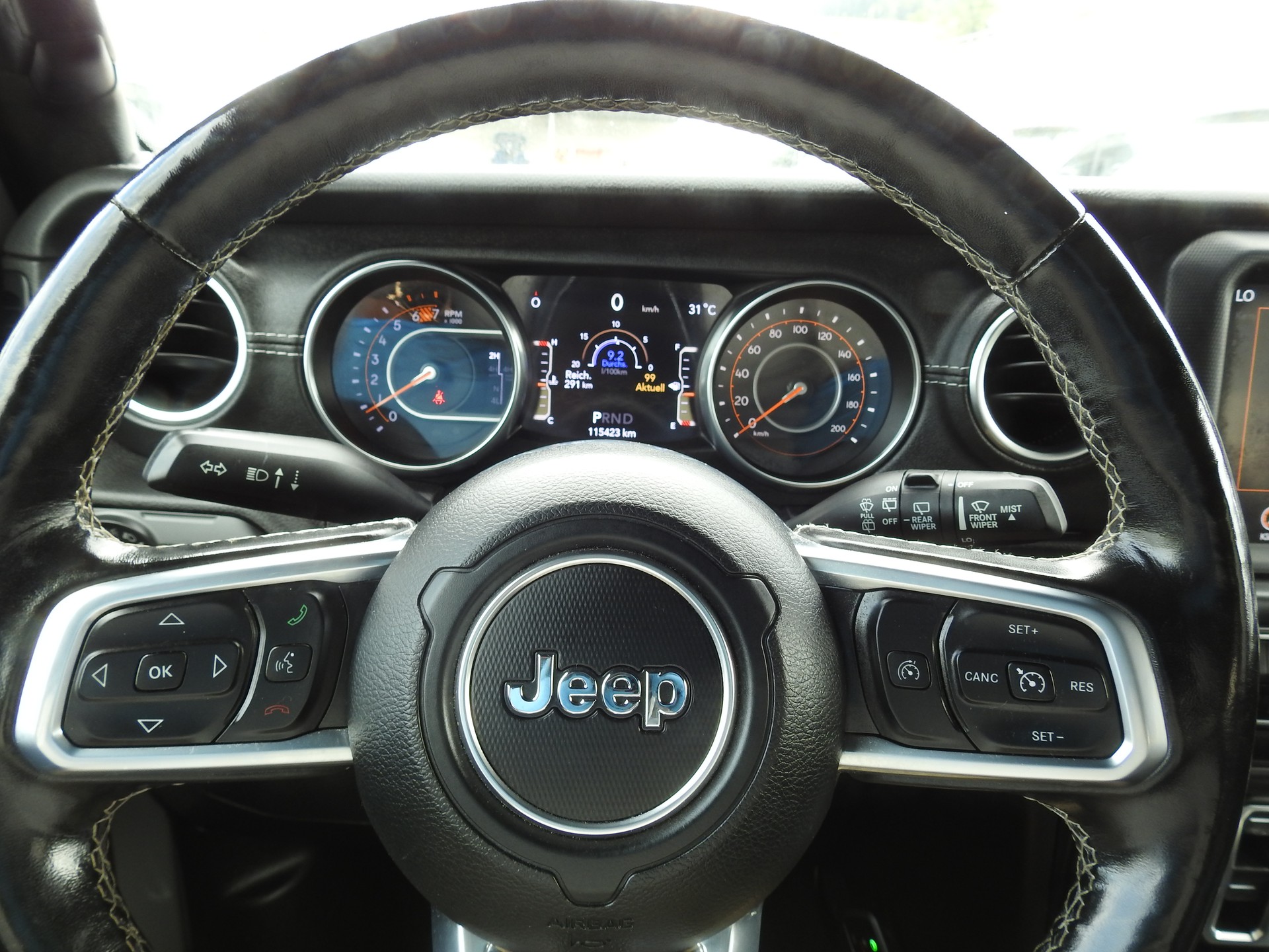 JEEP Wrangler 2.0 Unlimited Night Eagle Overland Automatic-image-27