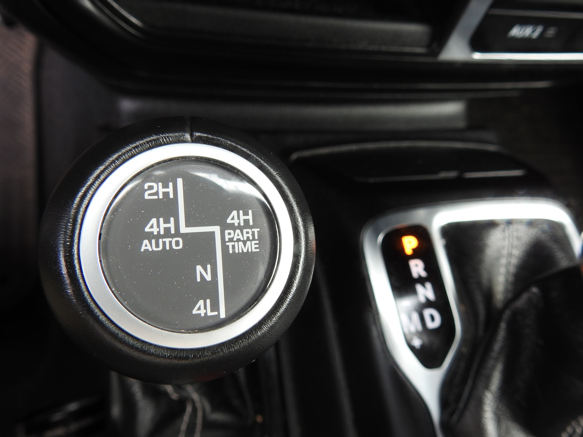 JEEP Wrangler 2.0 Unlimited Night Eagle Overland Automatic-image-22