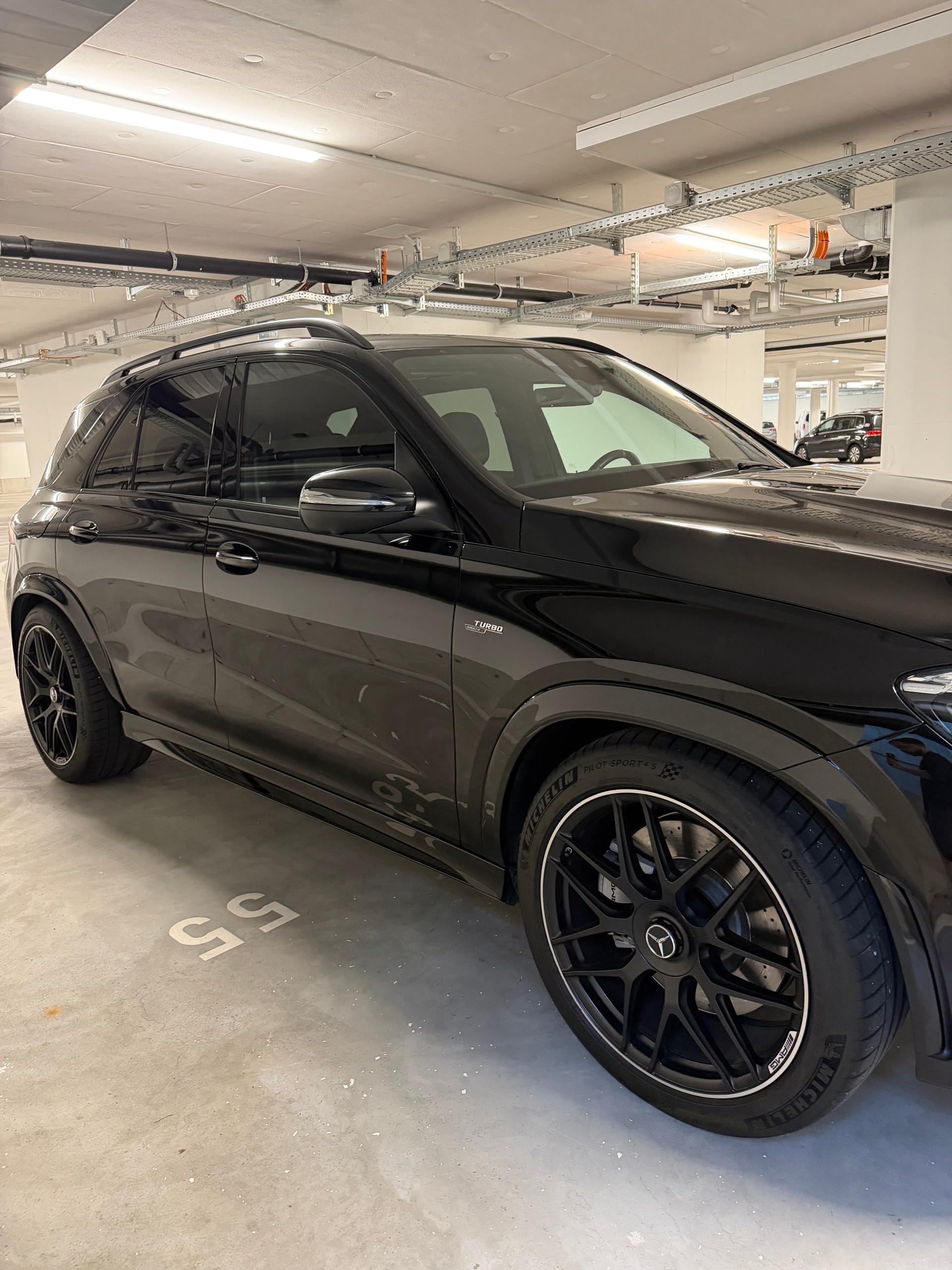 MERCEDES-BENZ GLE 53 AMG 4Matic+ 9G-Speedshift-image-5