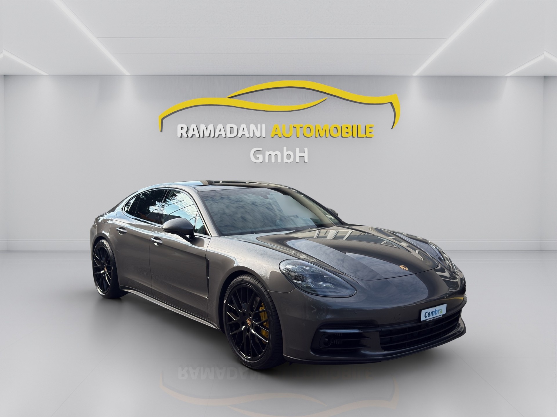 PORSCHE Panamera 4S PDK-showroom-element-1