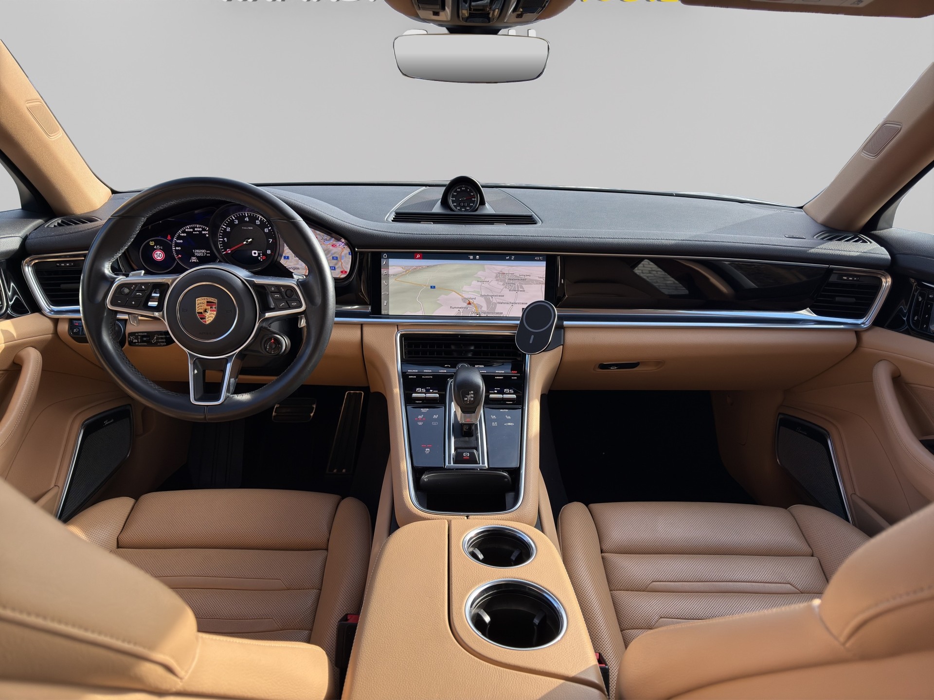 PORSCHE Panamera 4S PDK-image-13