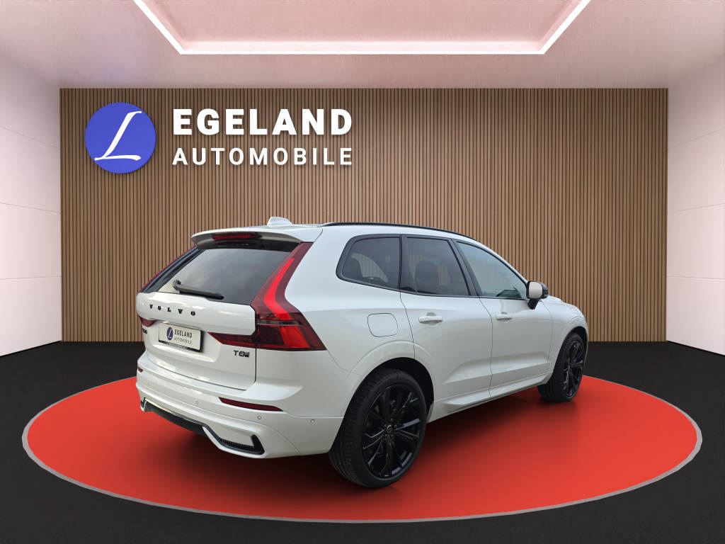 VOLVO XC60 2.0 T8 TE Black Edition eAWD-showroom-element-3