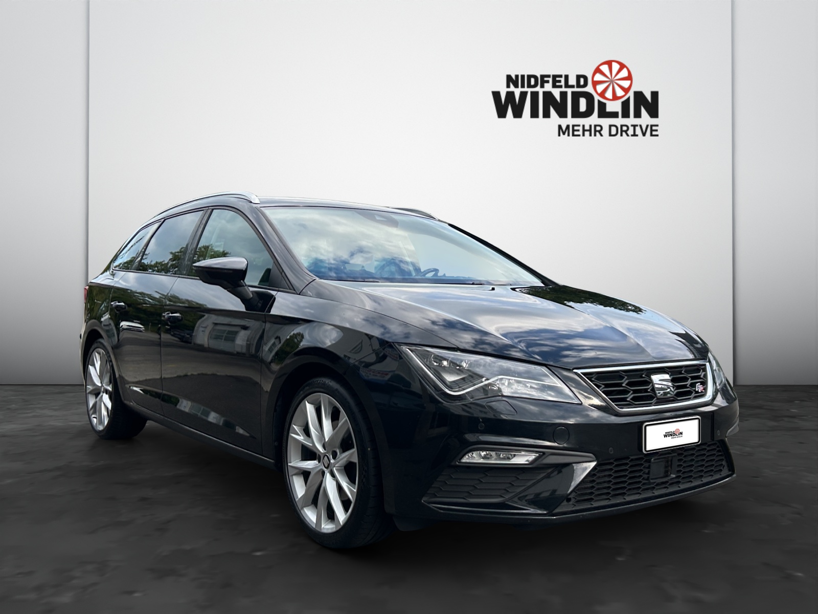 SEAT Leon ST 2.0 TDI CR FR Line 4Drive DSG