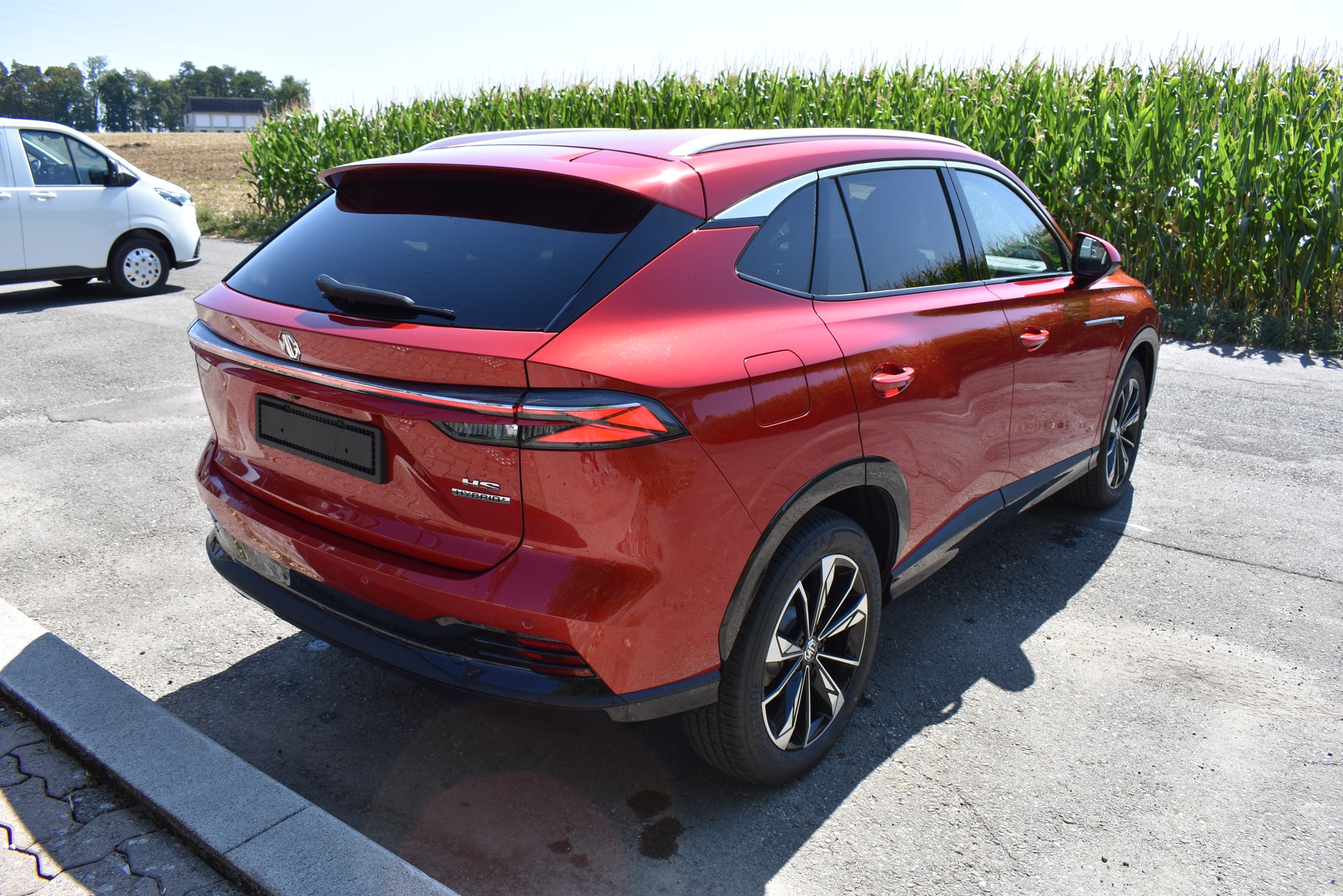 MG HS 1.5 T HEV Luxury-image-6