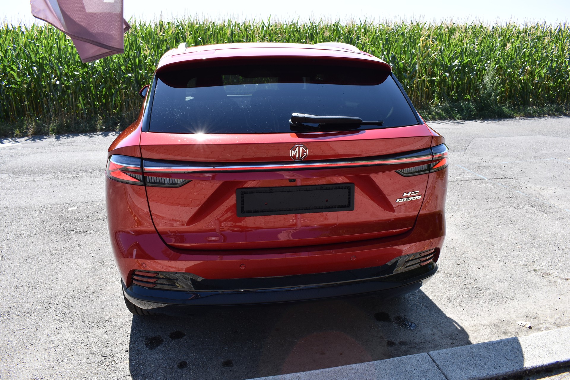 MG HS 1.5 T HEV Luxury-image-5