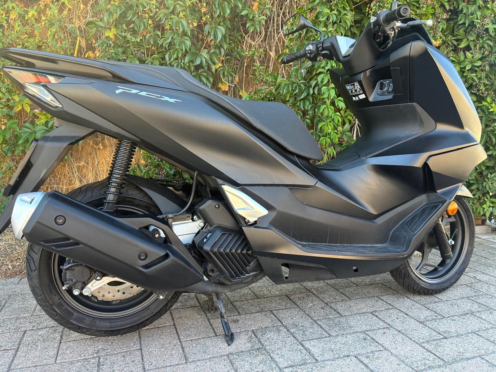 HONDA PCX 125 i ABS-image-1
