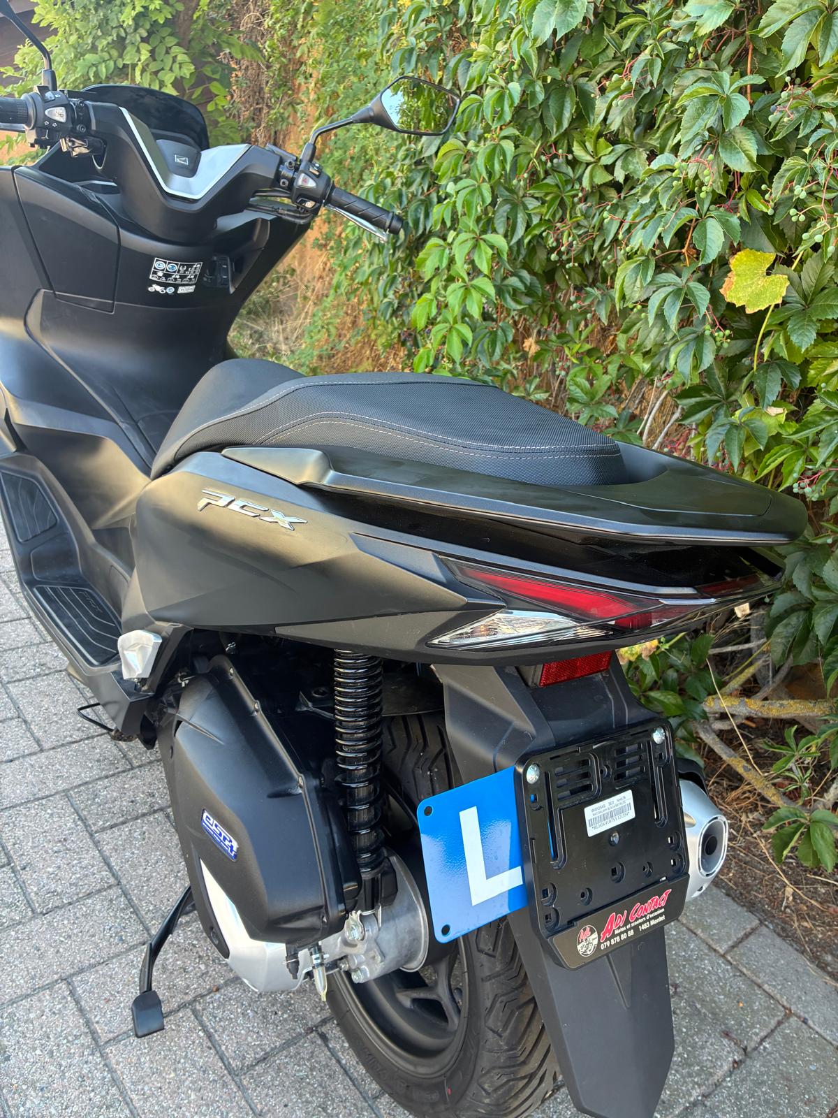 HONDA PCX 125 i ABS-image-9