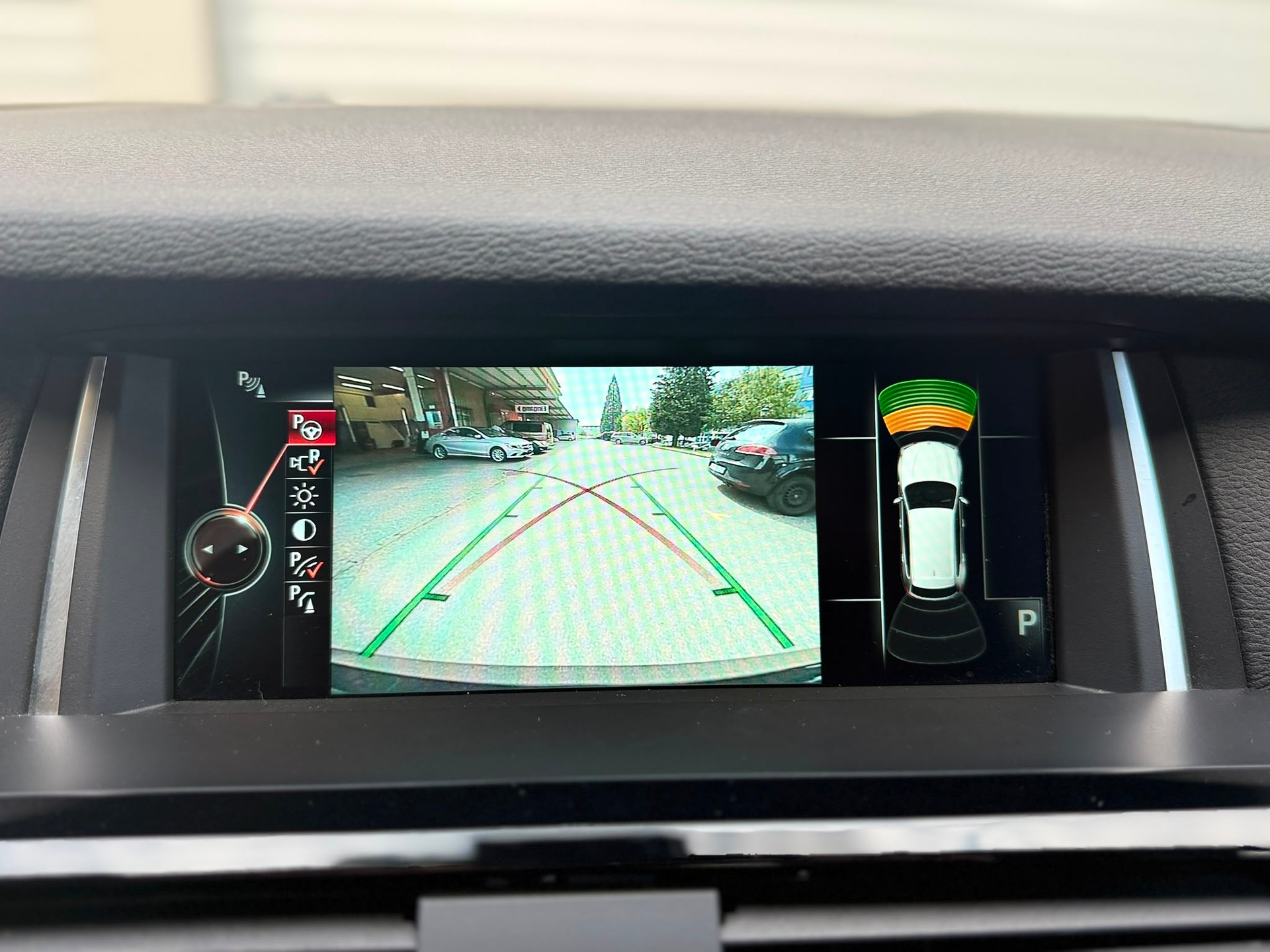 BMW X3 30d xDrive SAG-image-13