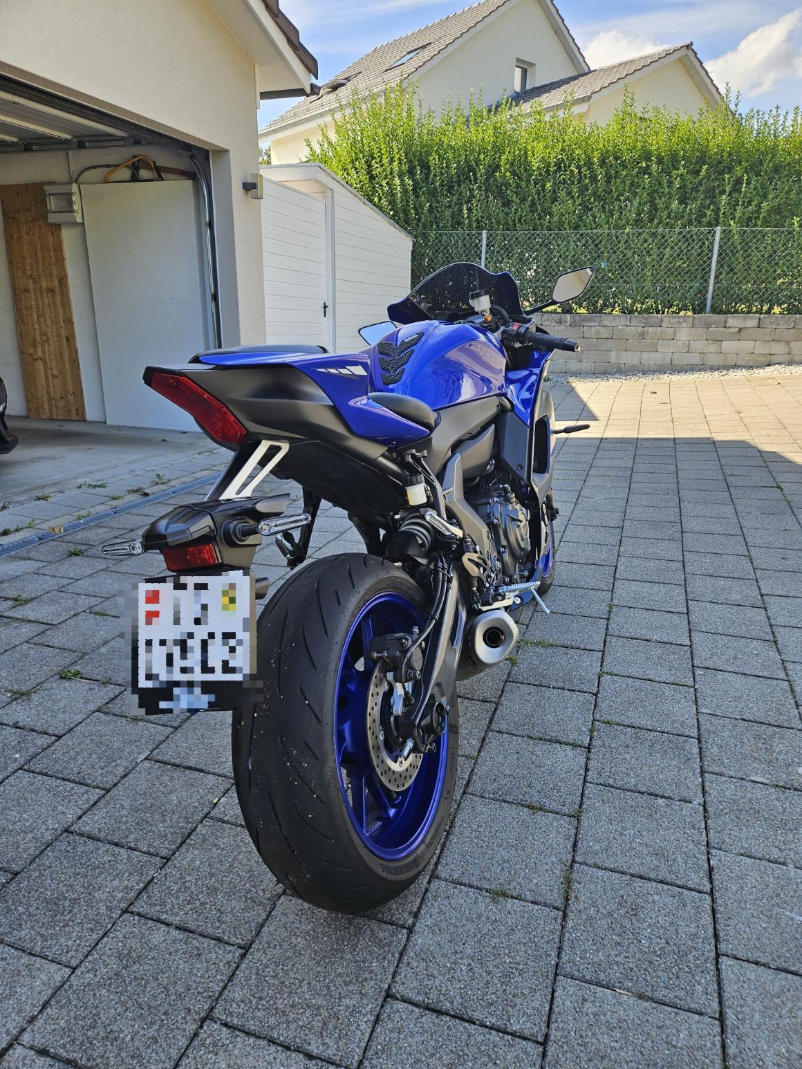 YAMAHA YZF-R7 (35kW)-image-3