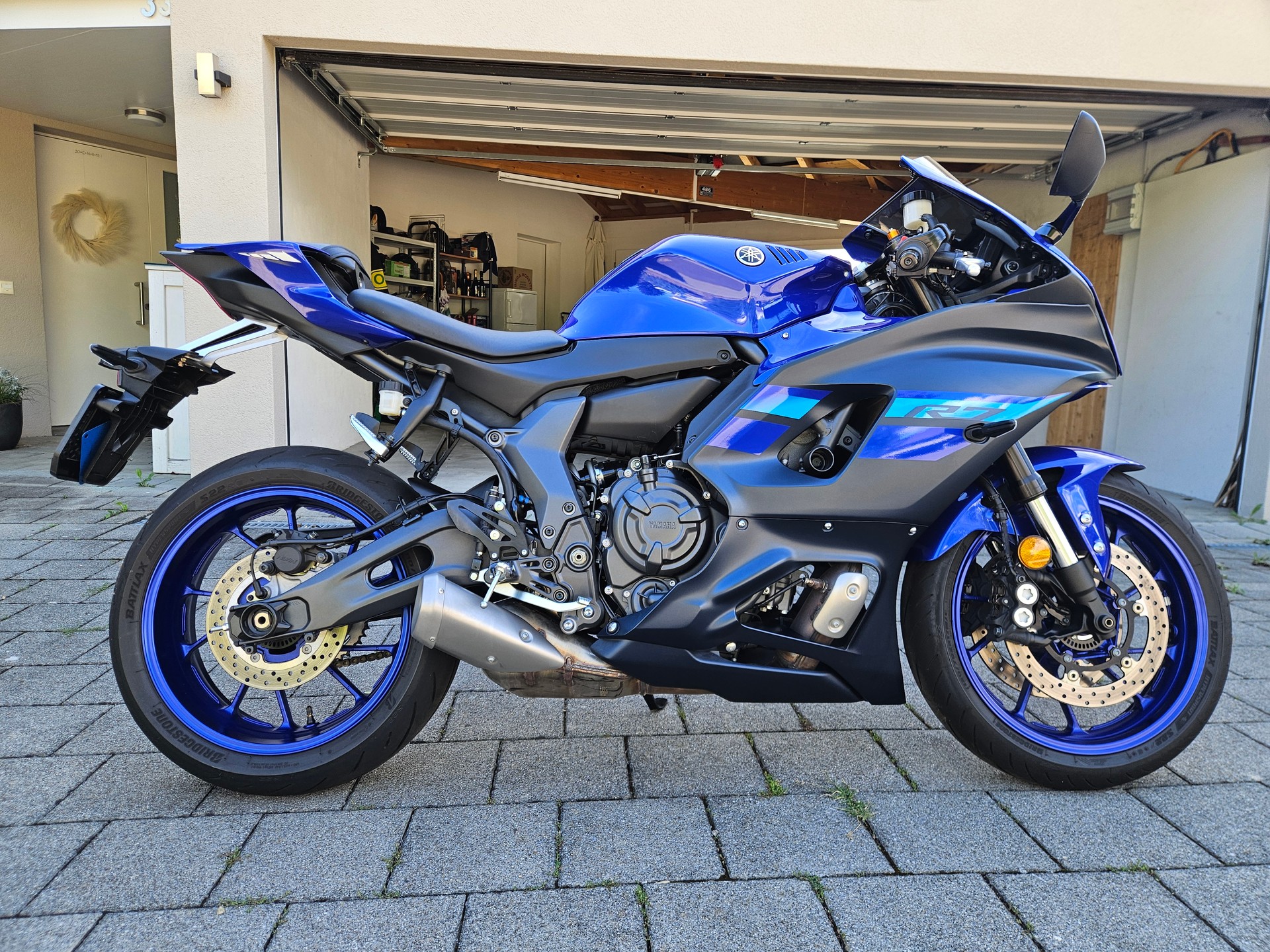 YAMAHA YZF-R7 (35kW)-image-1