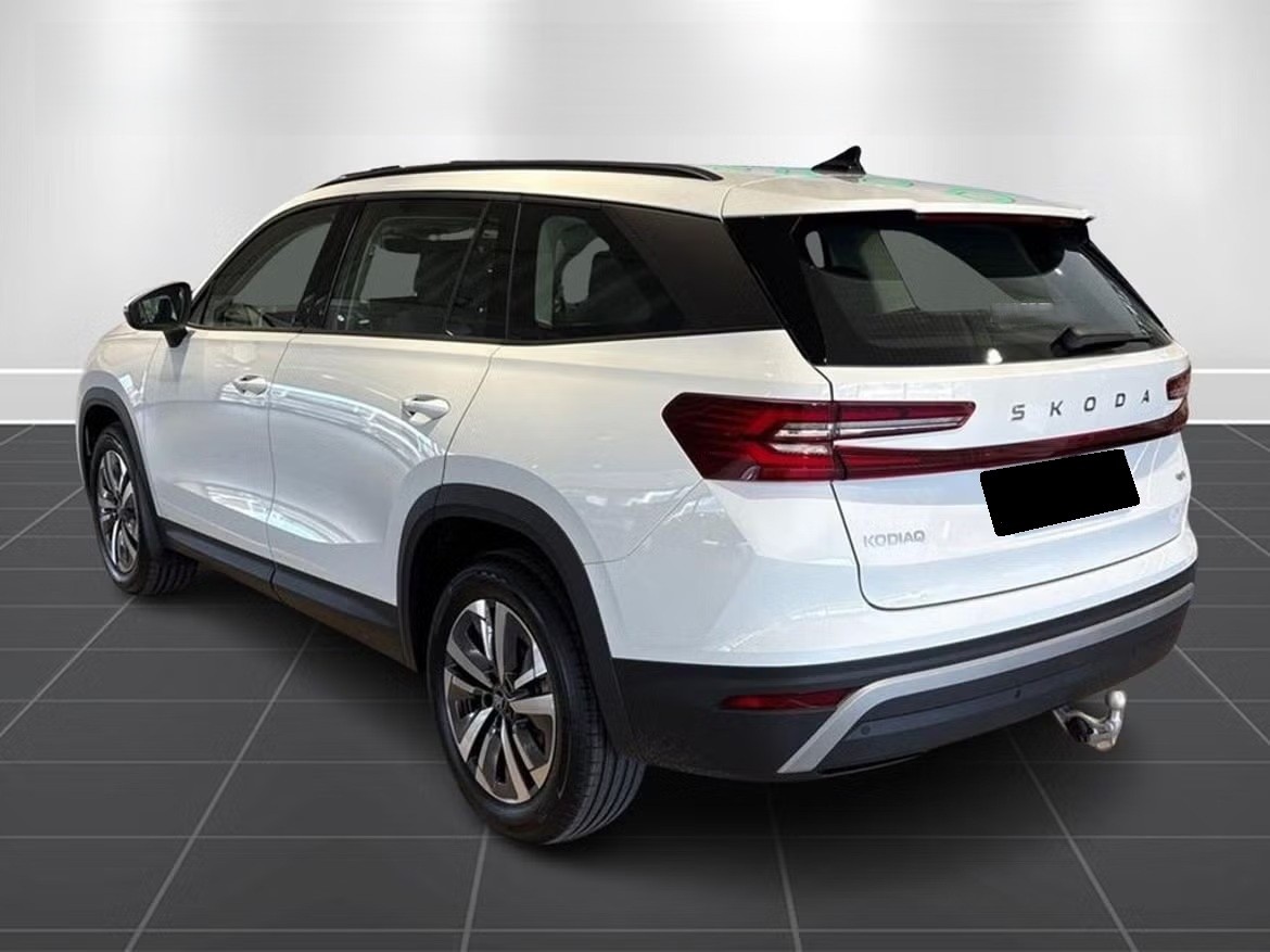 SKODA Kodiaq 2.0 TDI Selection 4x4-showroom-element-2