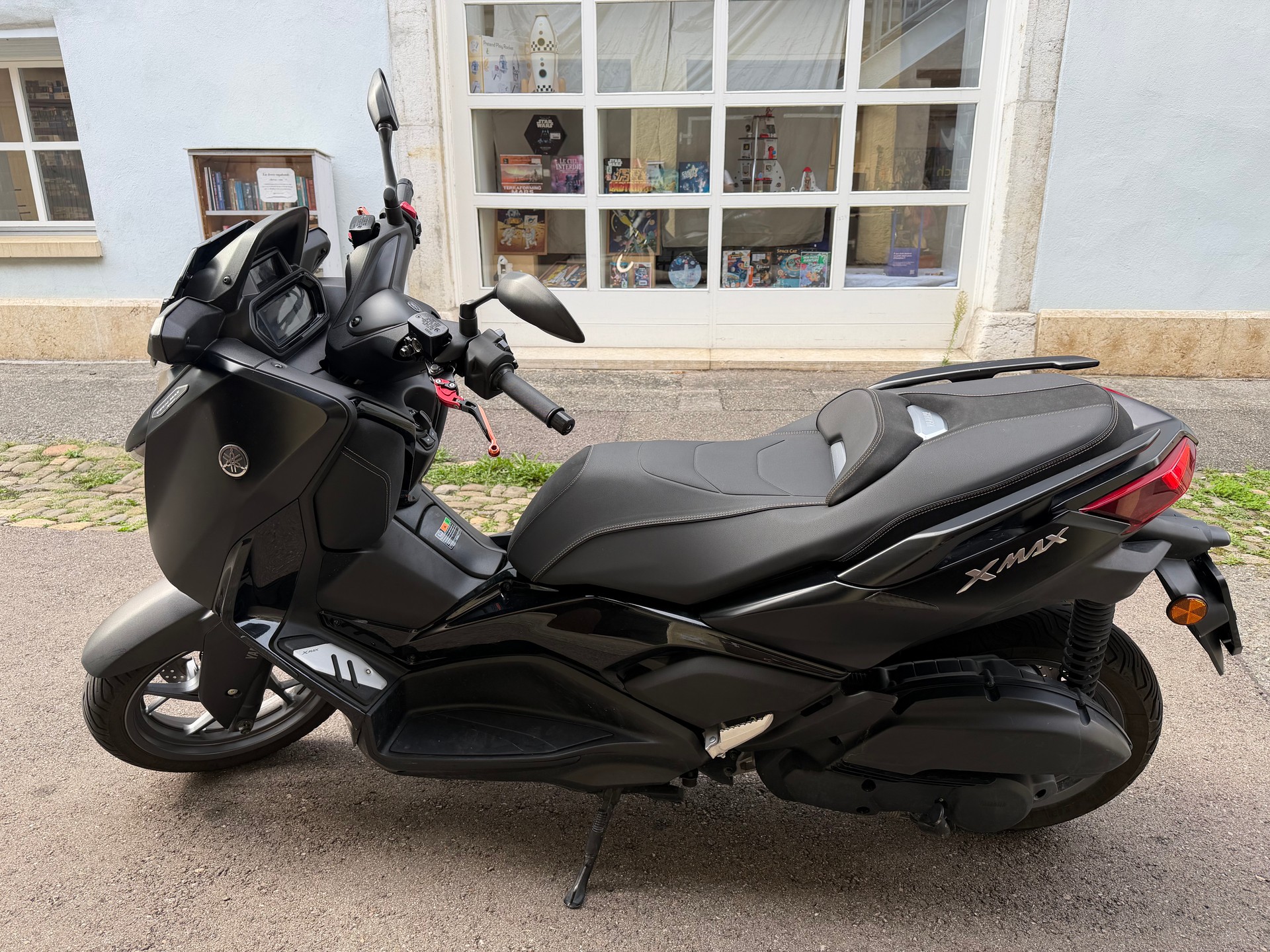 YAMAHA X-Max YP 125 Tech Max-image-4