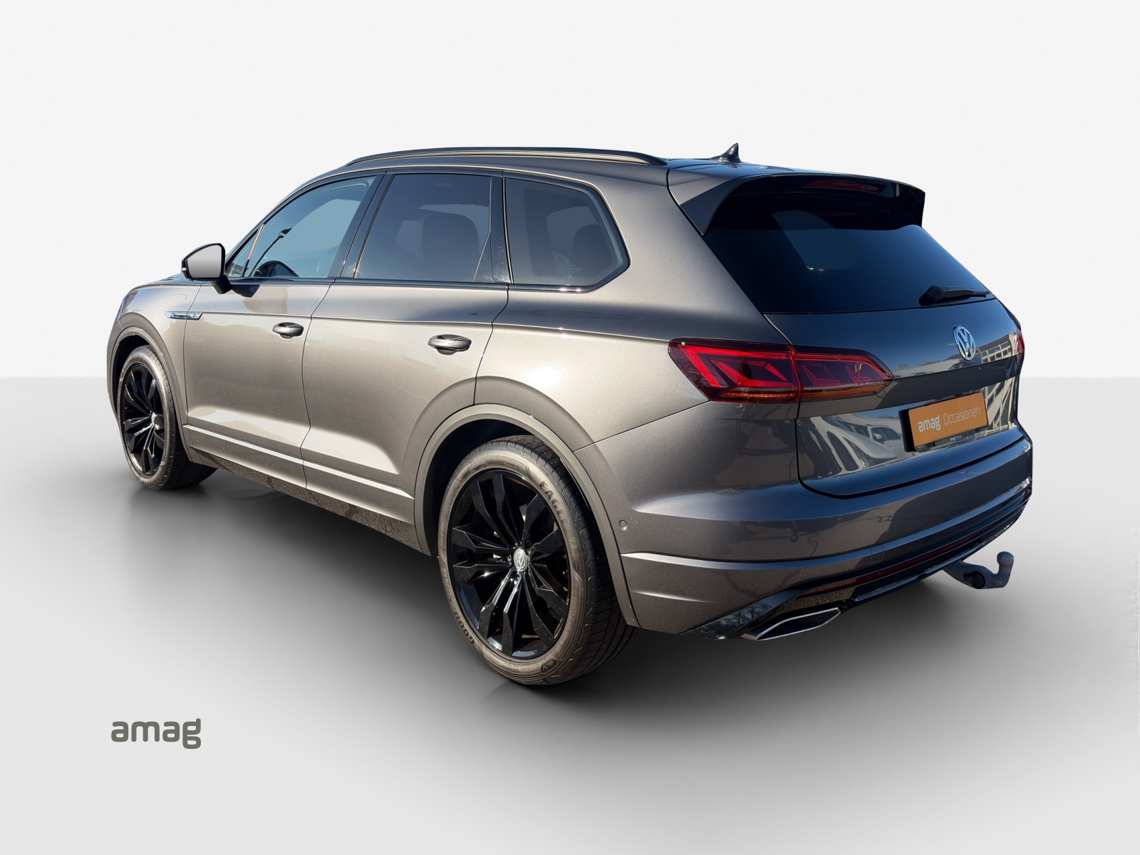 VW Touareg 3.0 TDI R Line Tiptronic-showroom-element-2