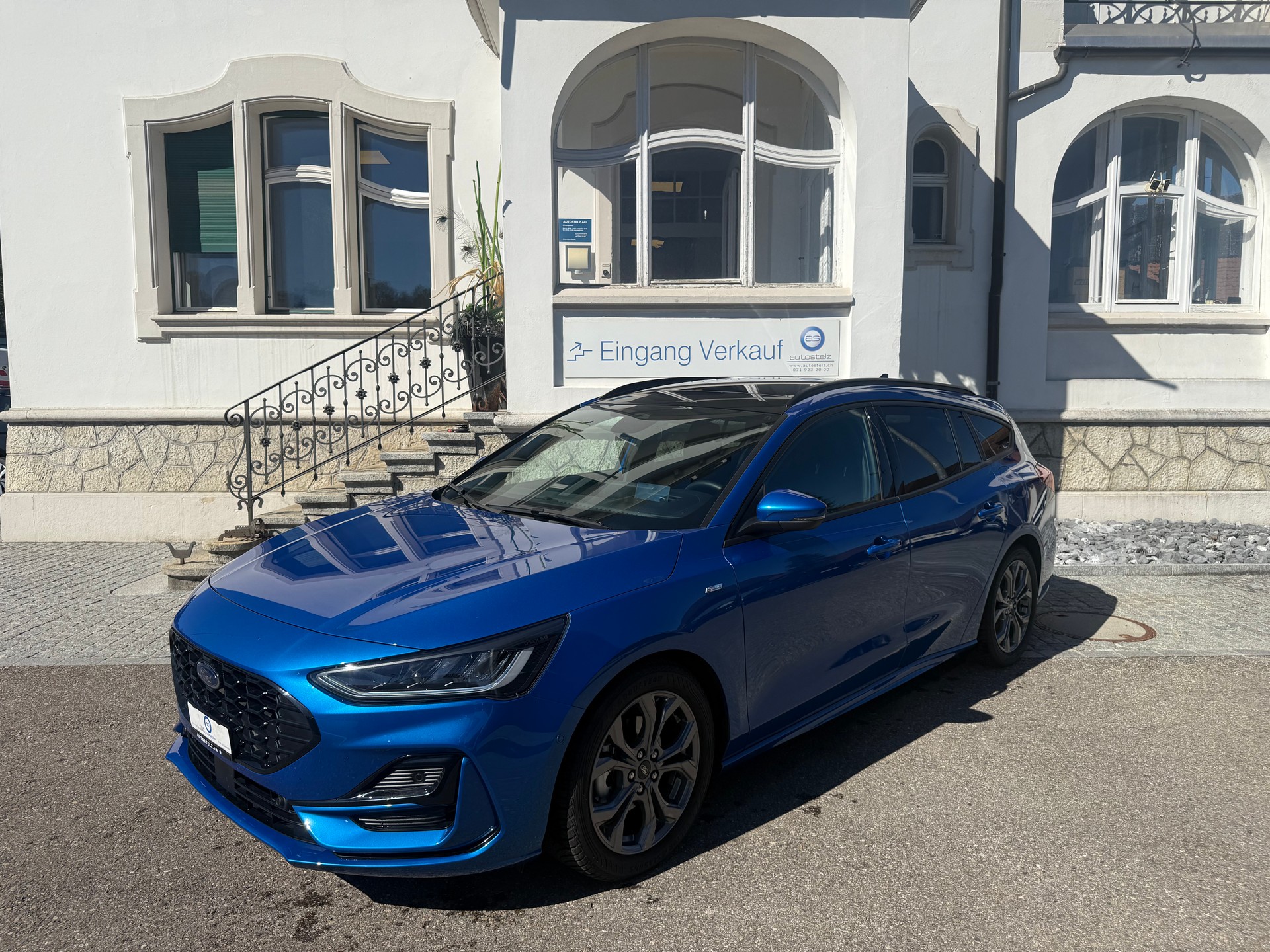 FORD Focus Station Wagon 1.0i EcoB Hybrid 155 ST-Line X