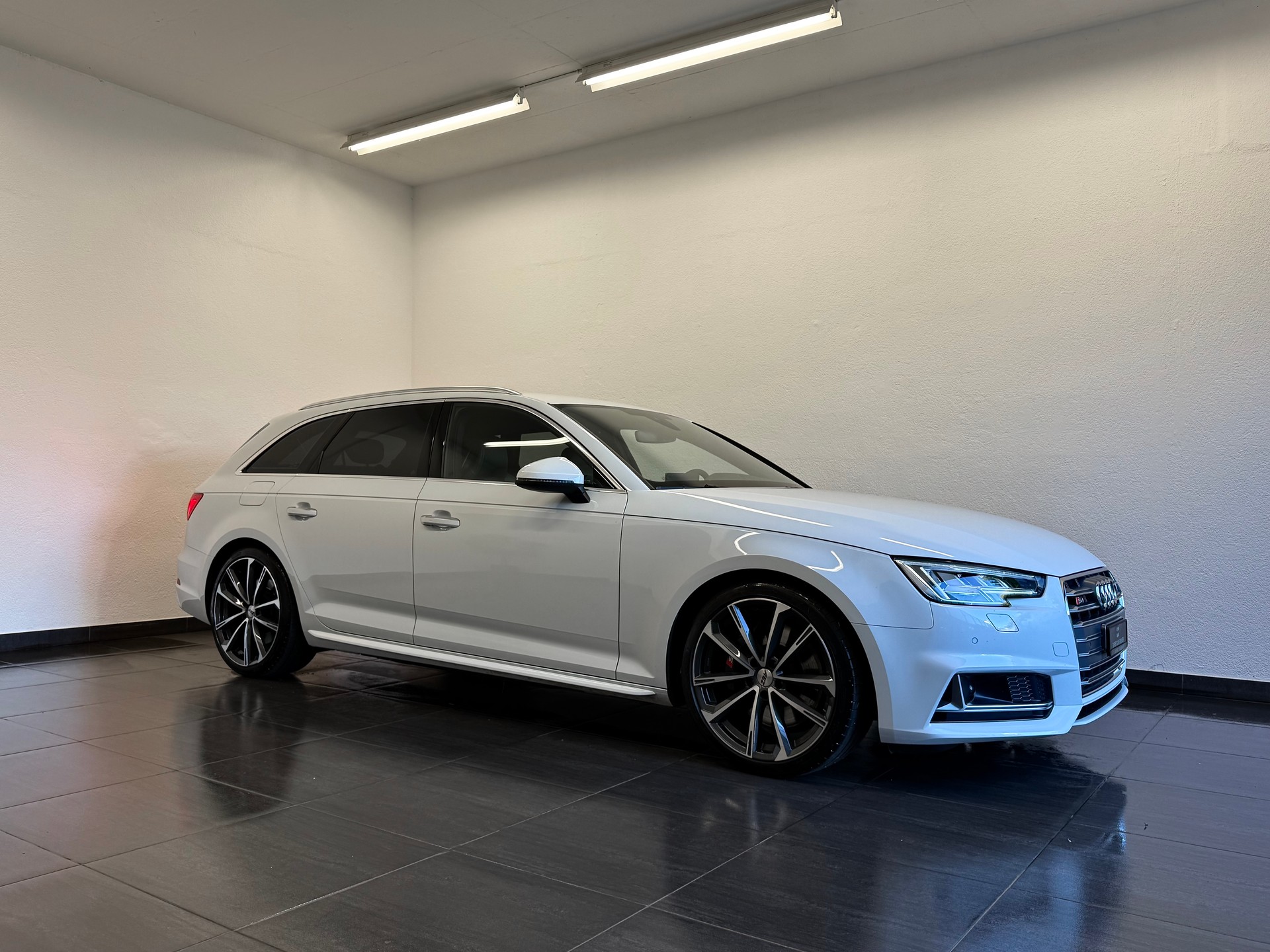 AUDI S4 Avant 3.0 TFSI quattro tiptronic "1'900 Kg Anhängelast"