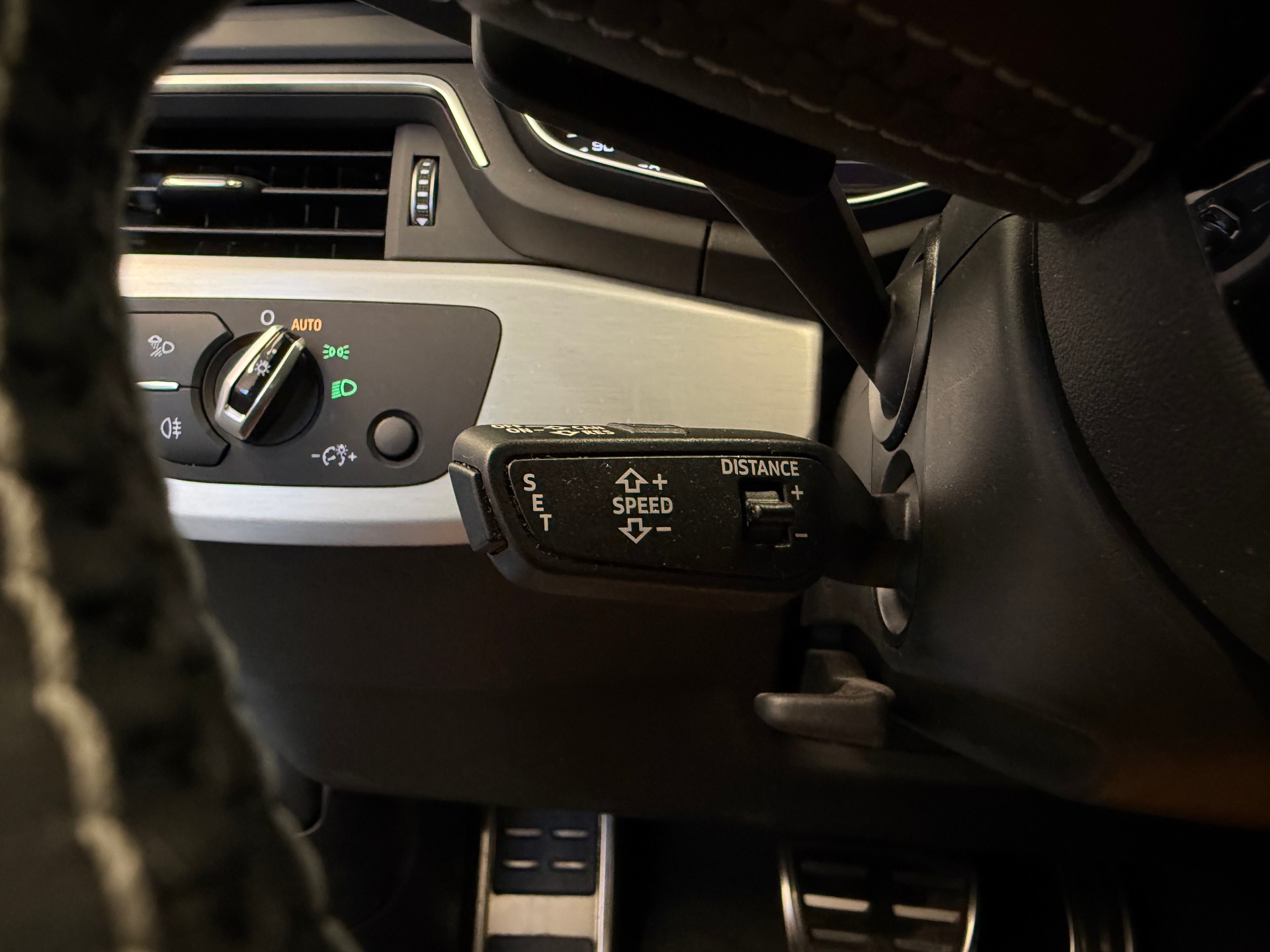 AUDI S4 Avant 3.0 TFSI quattro tiptronic "1'900 Kg Anhängelast"-image-27