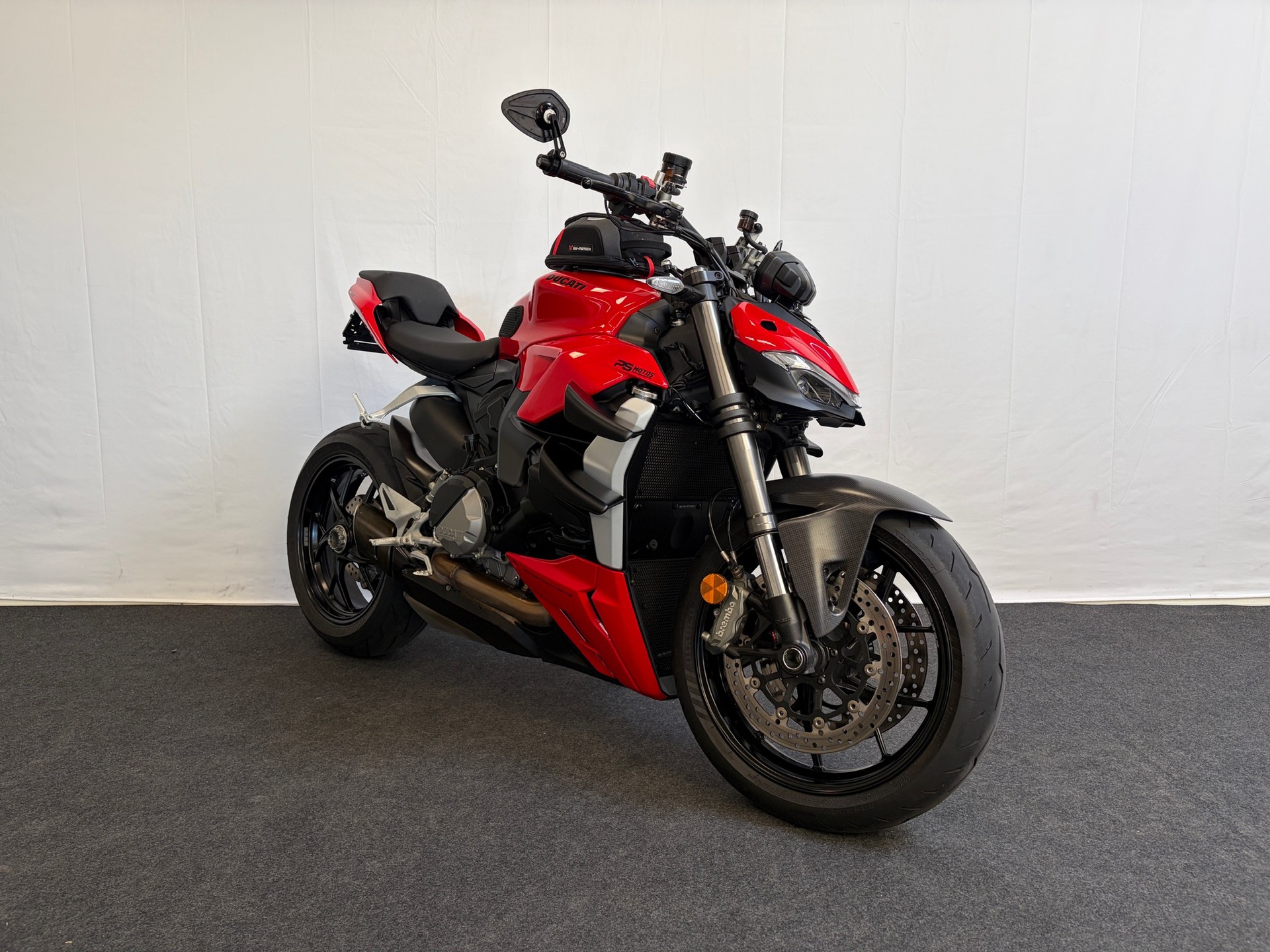 DUCATI Streetfighter V2-image-2