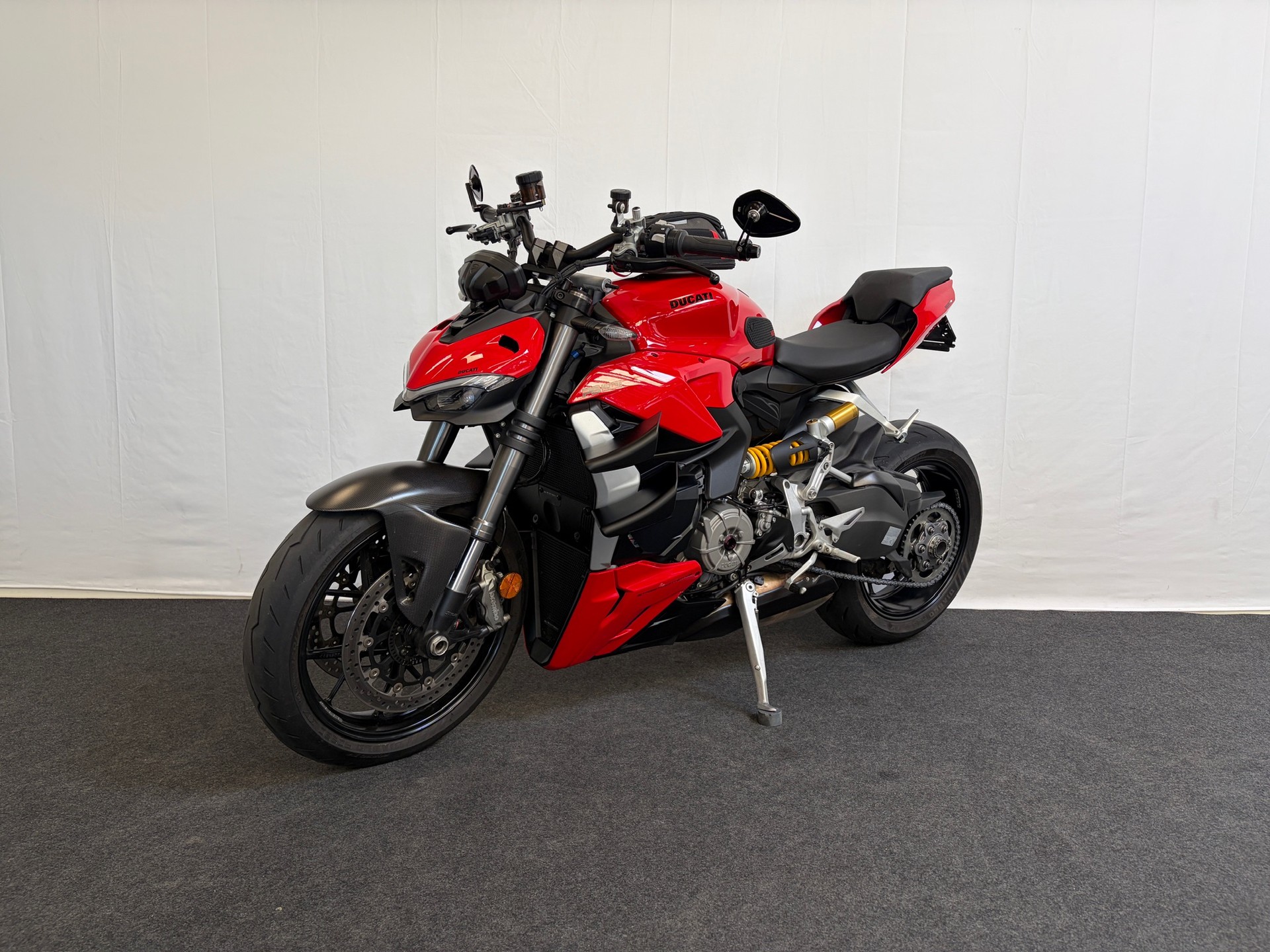 DUCATI Streetfighter V2-image-3